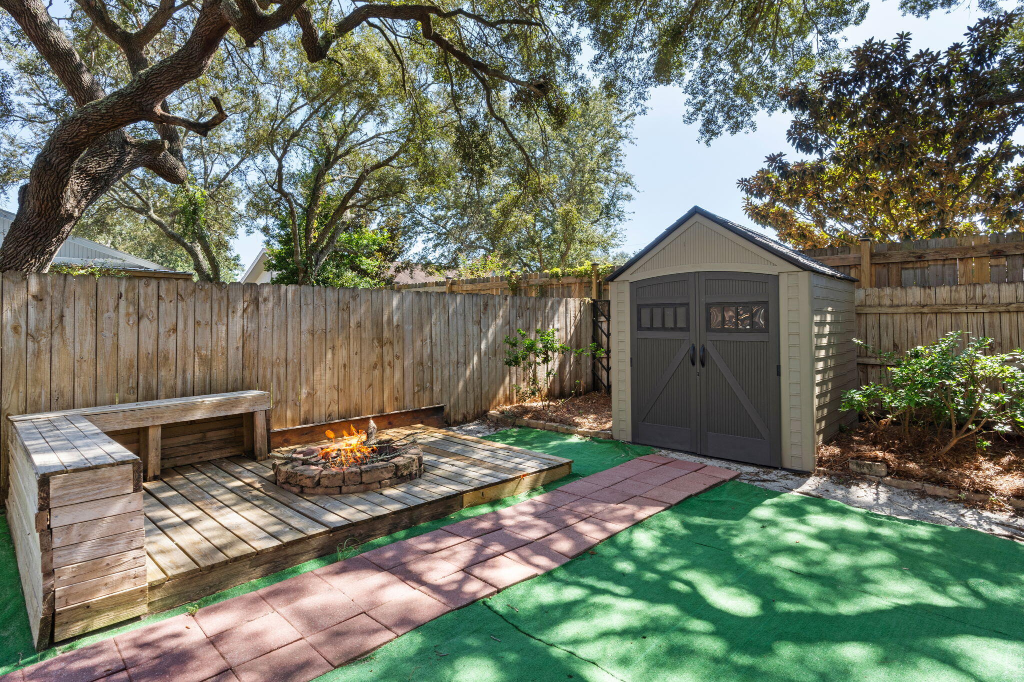 PINE RIDGE TRACE RE/SUB - Residential