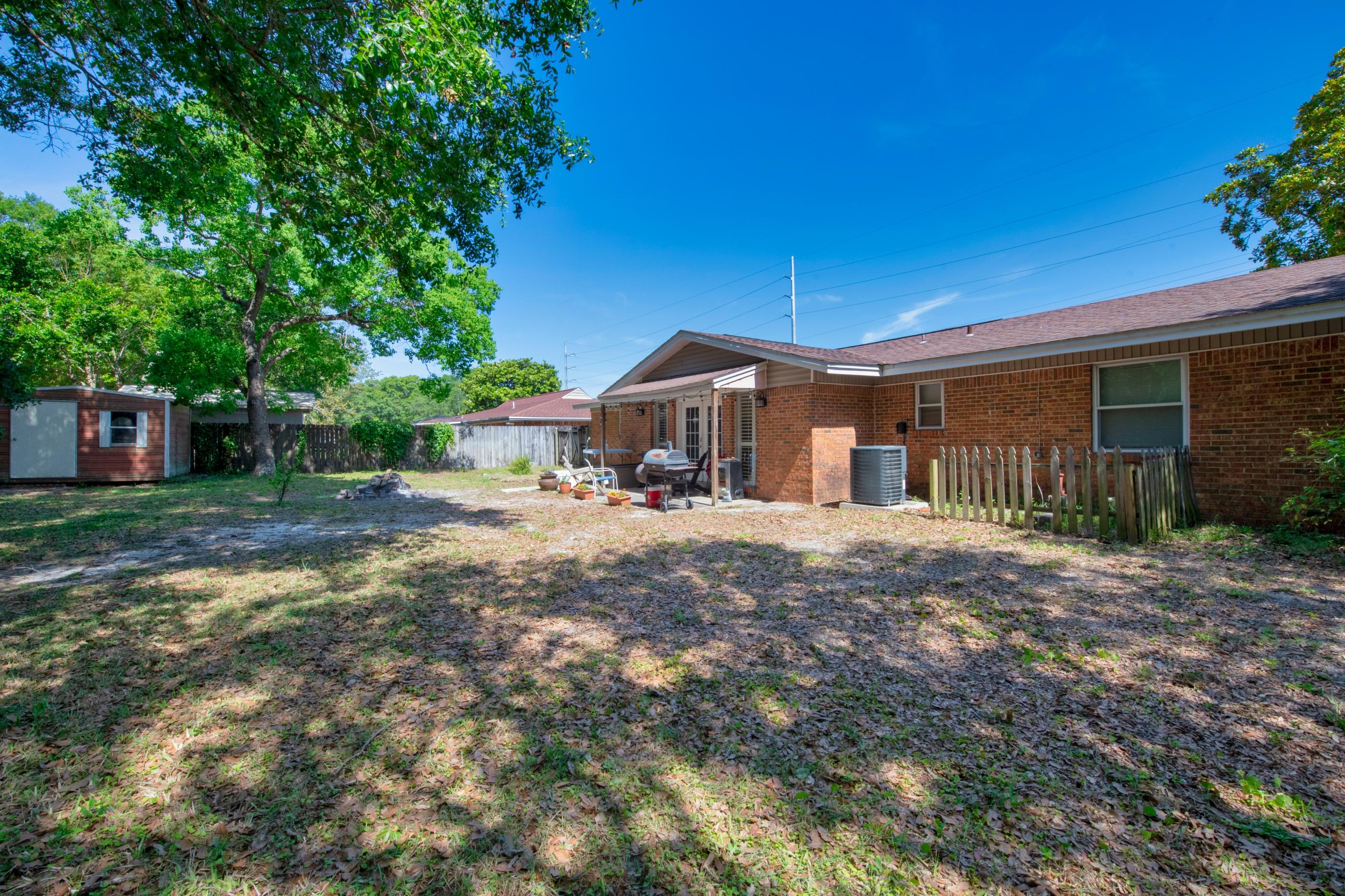 MIRAMAR ESTATES - Residential