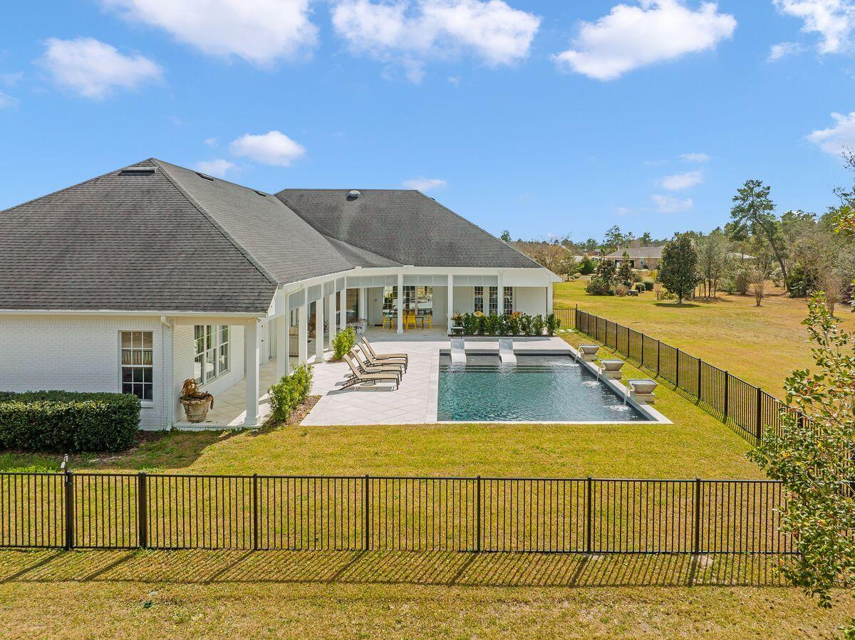 WINDSWEPT ESTATES - Residential