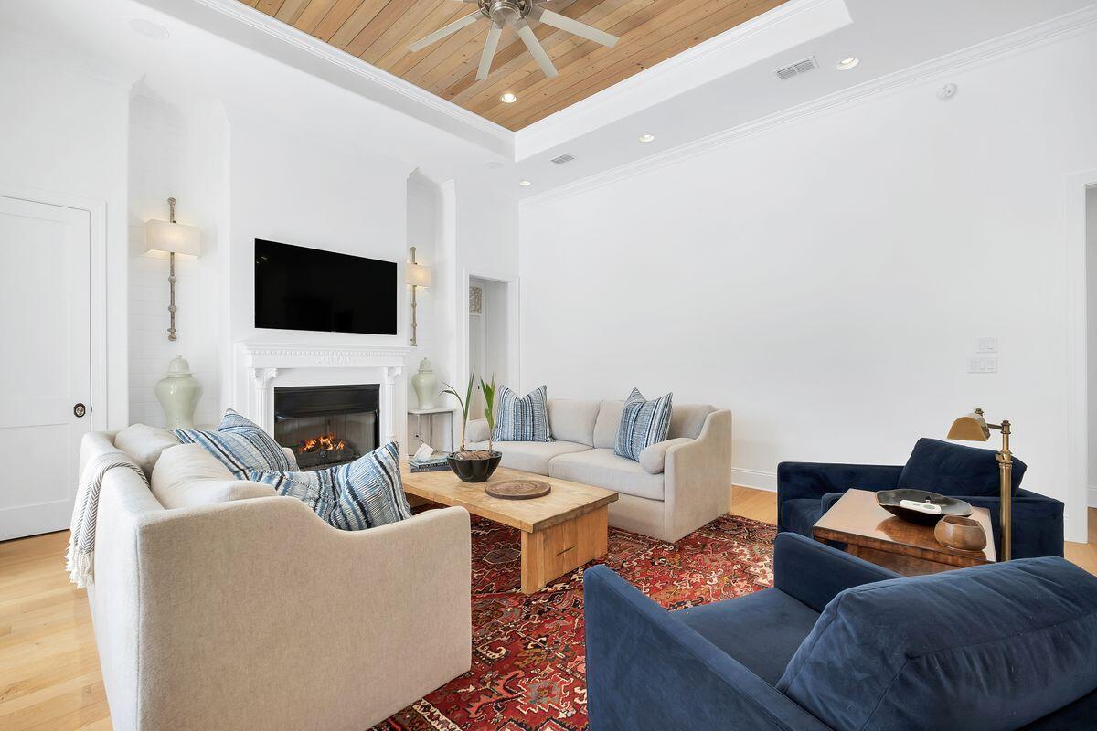 WINDSWEPT ESTATES - Residential