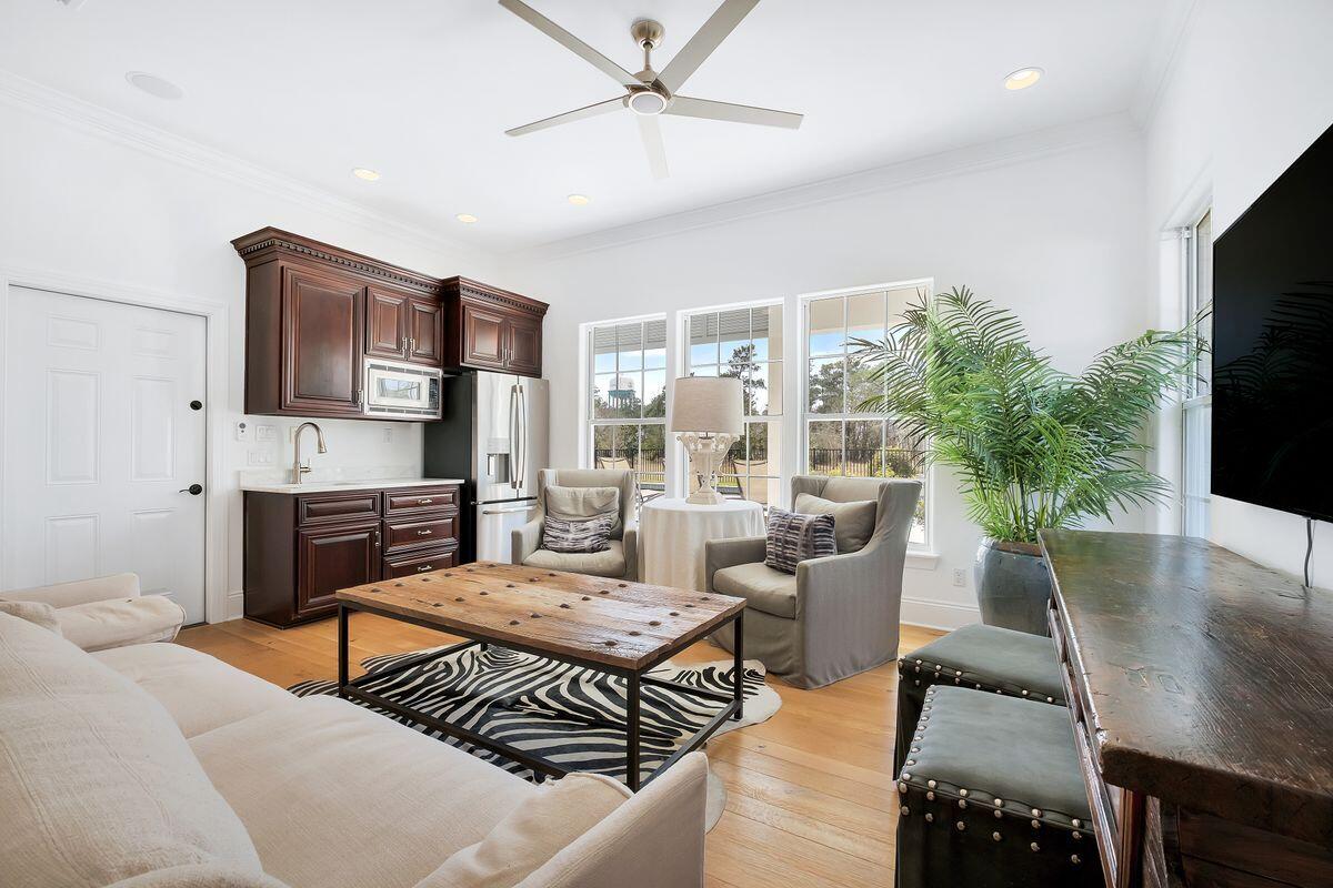 WINDSWEPT ESTATES - Residential