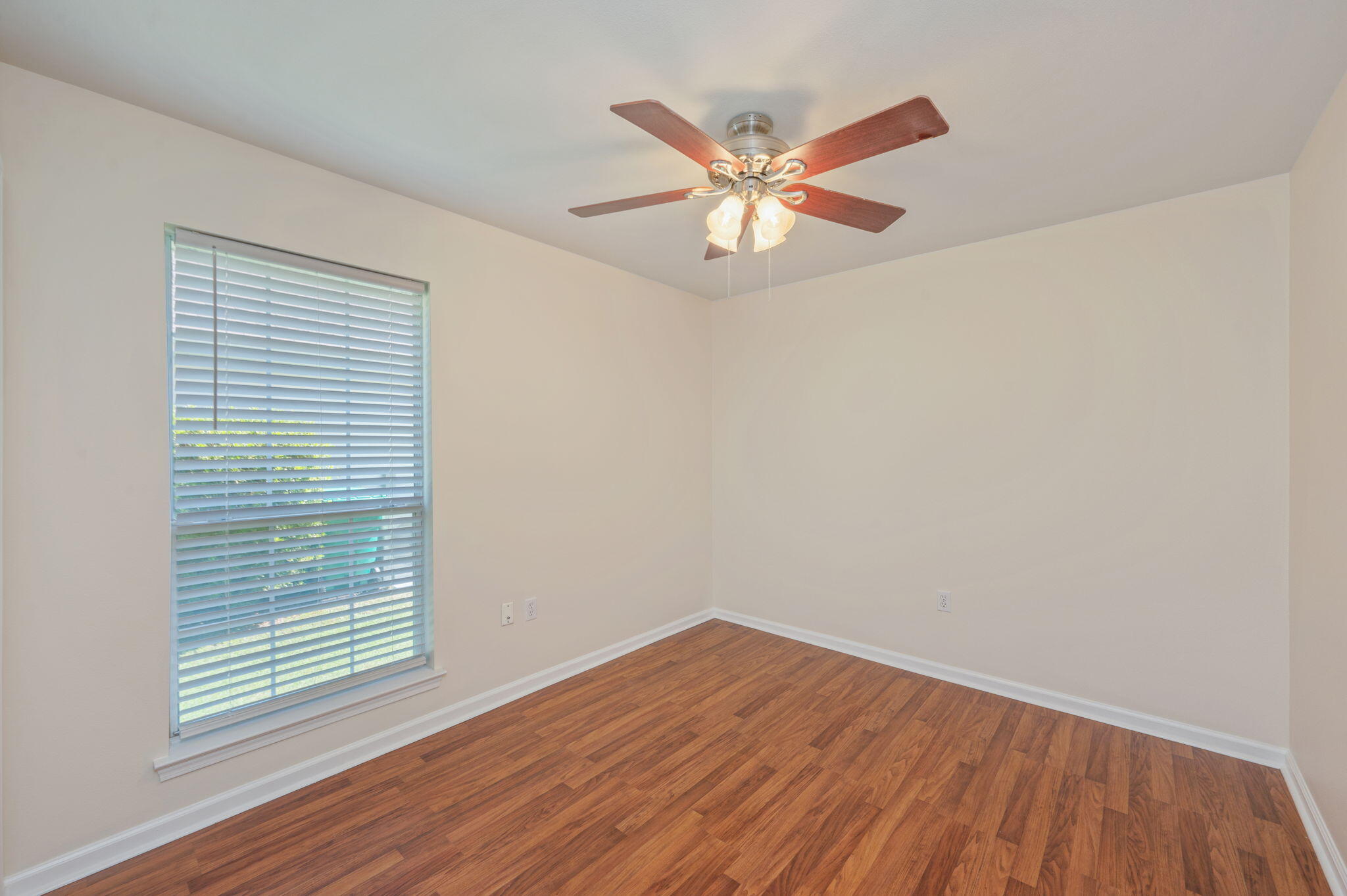 OLDE FLORIDA LAKES - Residential