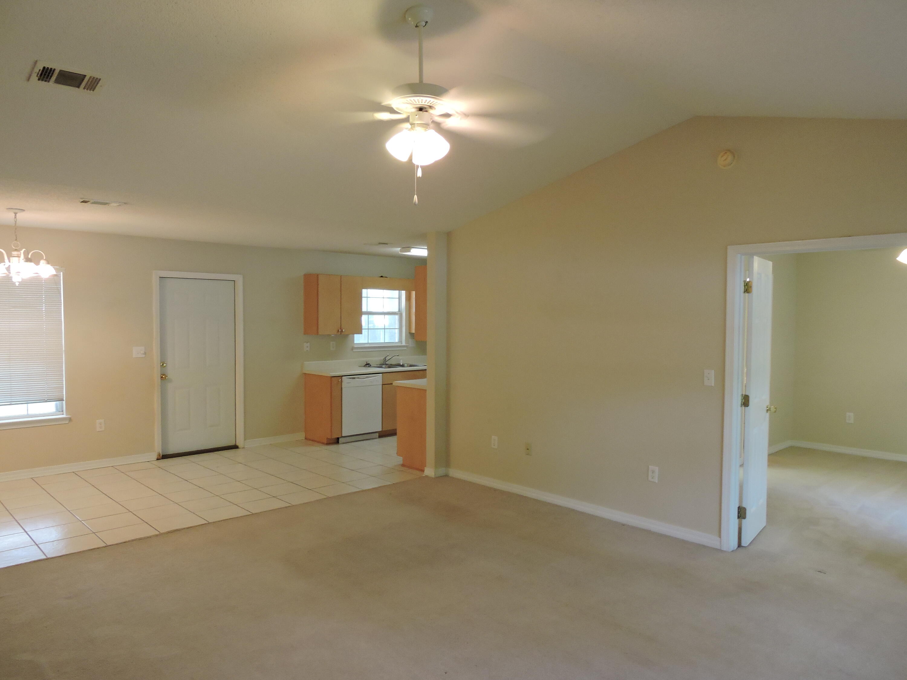 AUBURN ACRES - Residential Lease