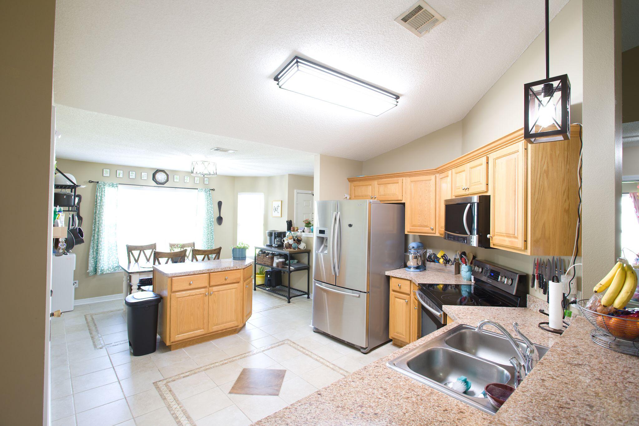 NAVARRE S/D 2ND ADDN - Residential