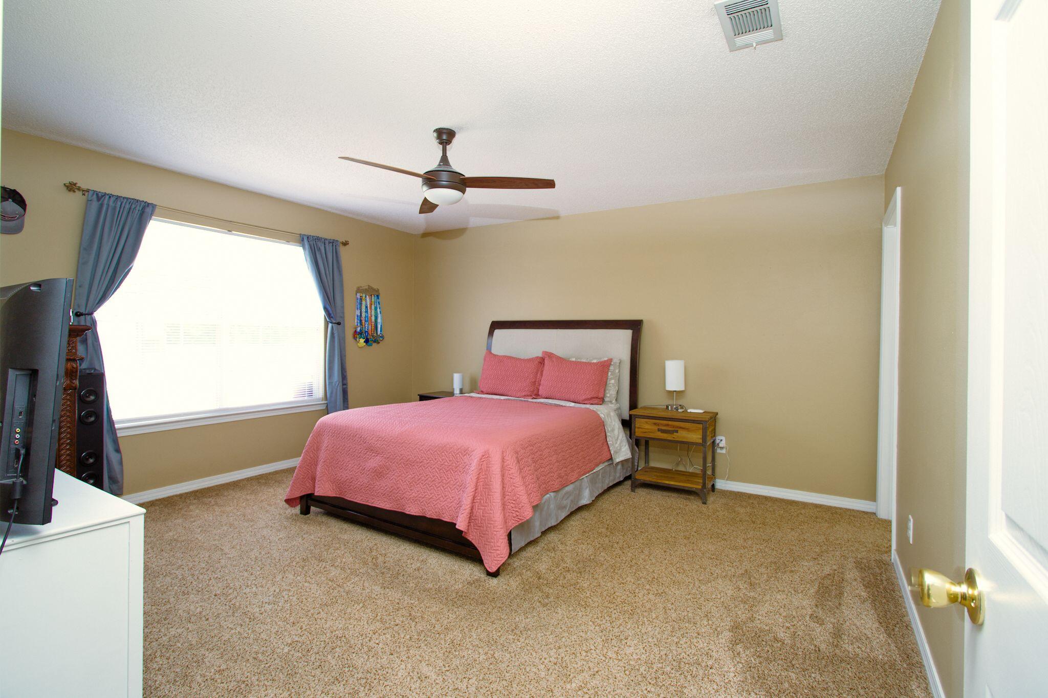 NAVARRE S/D 2ND ADDN - Residential