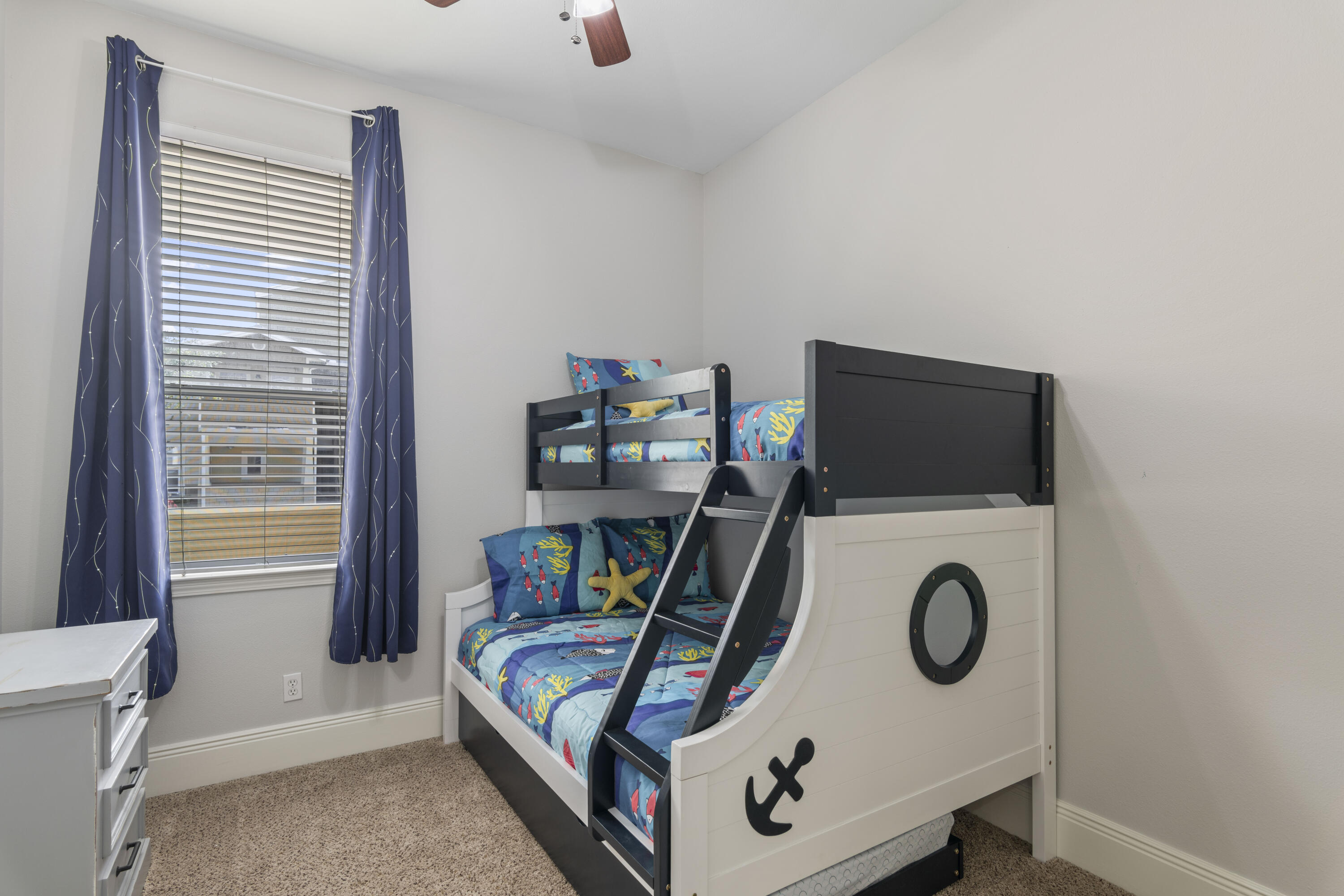 TOPSAIL VILLAGE - Residential