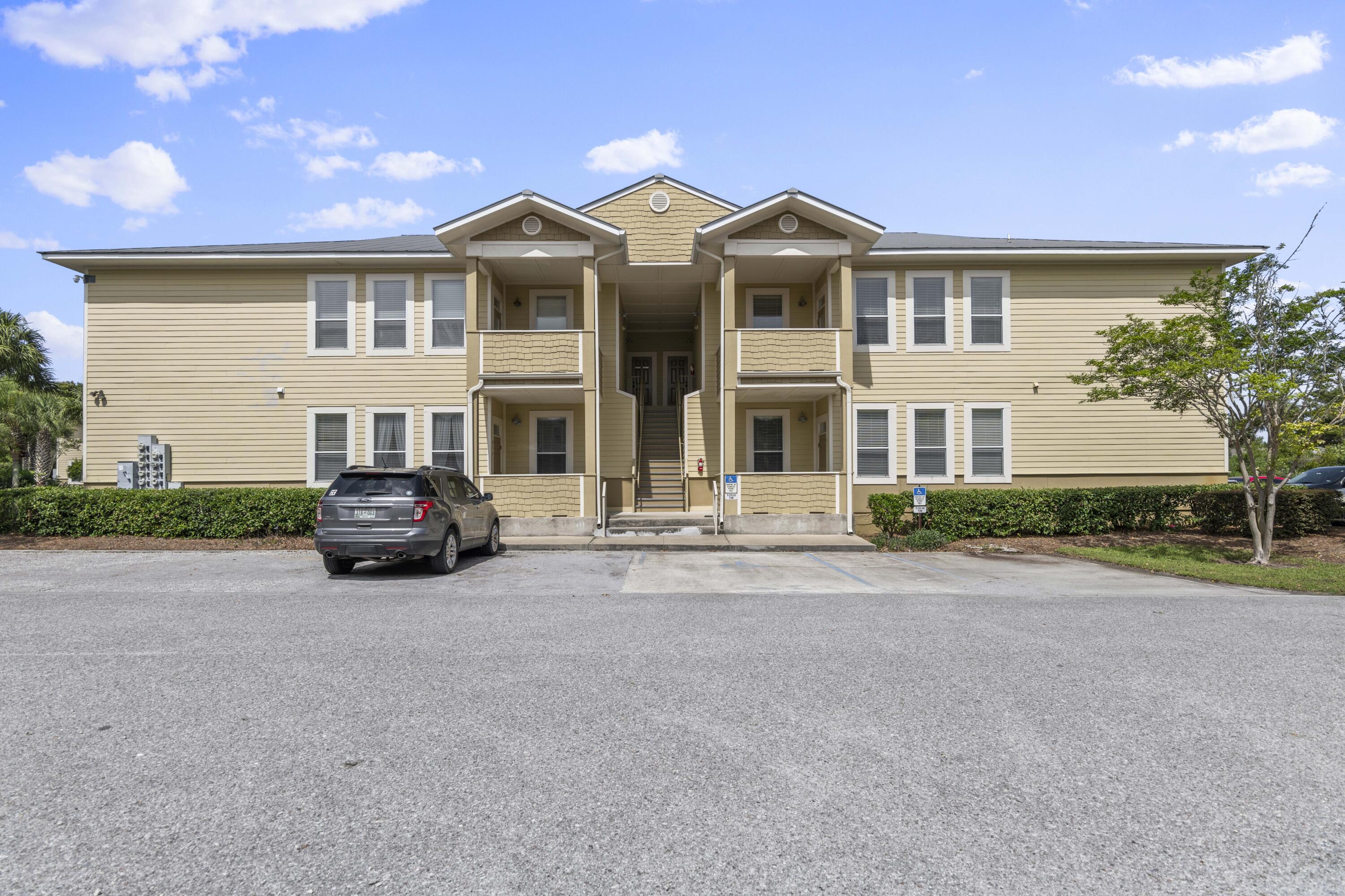 TOPSAIL VILLAGE - Residential