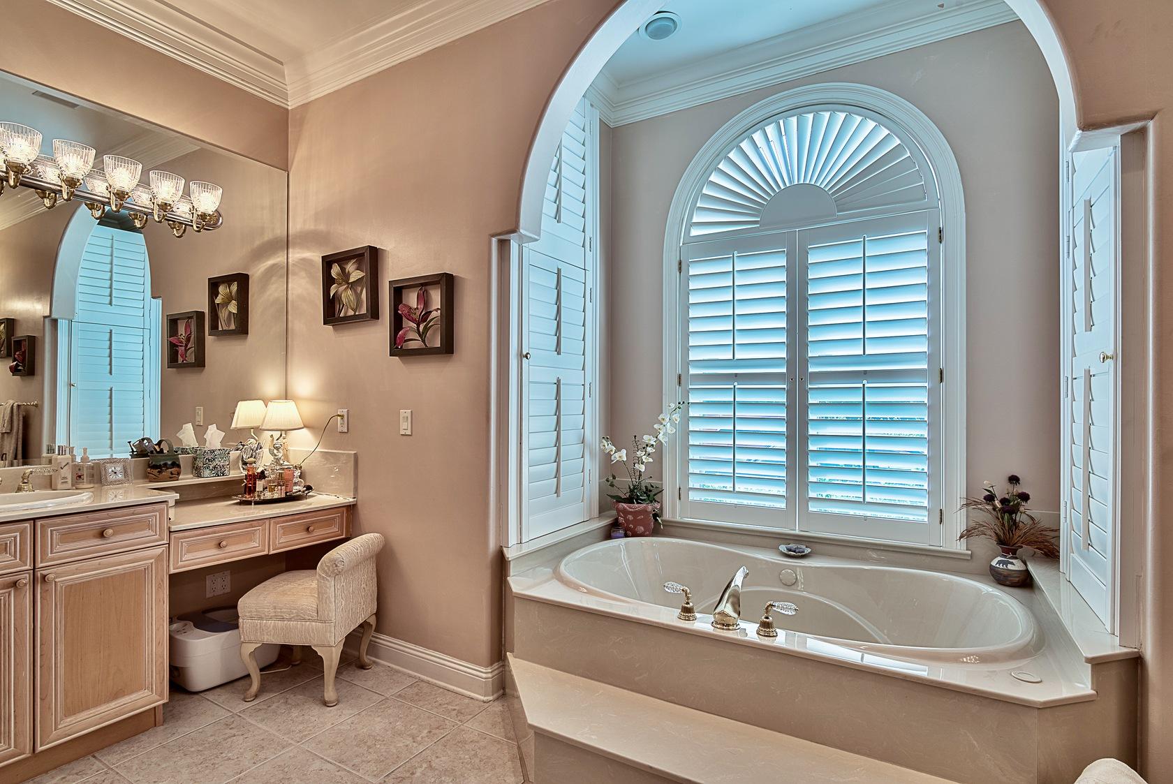 ISLAND GREEN - Residential