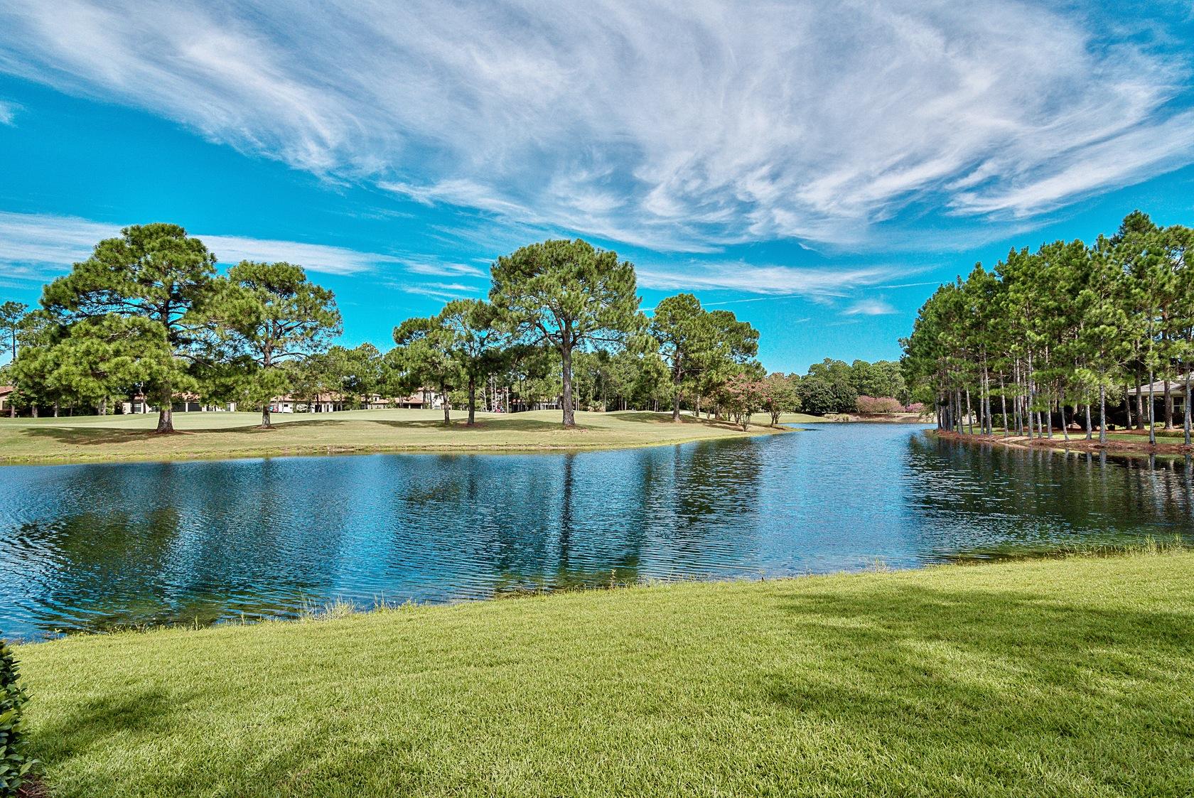 ISLAND GREEN - Residential