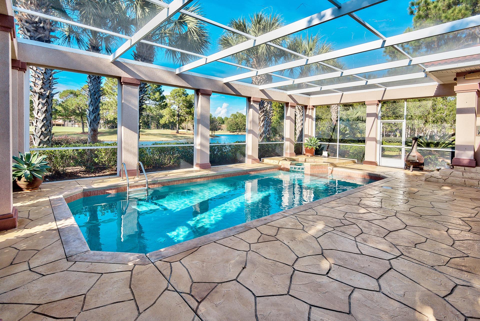 ISLAND GREEN - Residential