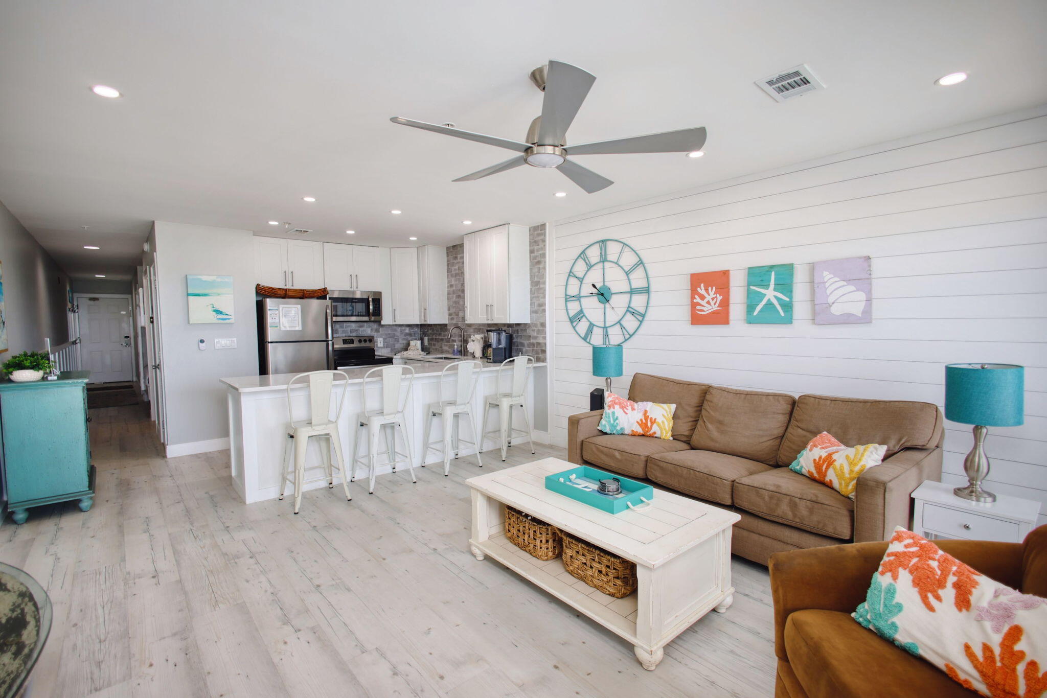 VERANDA CONDO - Residential