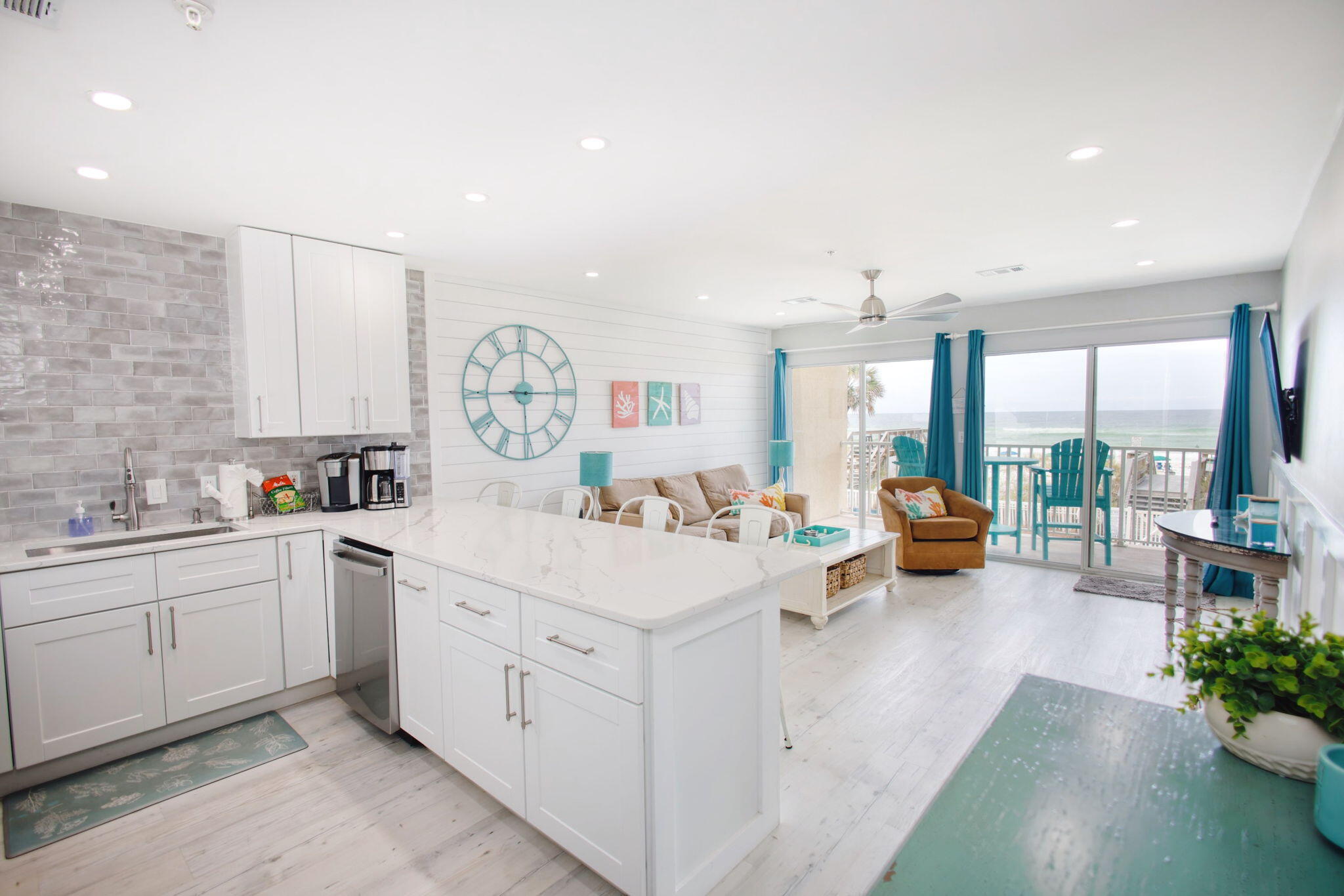 Are you looking for a completely renovated Gulf front unit? Well look no further than unit 102! This second floor unit has been 100% remodeled and ready for its new owners. This 1/1 also has double bunk beds in the hall way and brings in 50k+ a year from vacation rental income! This is a low density building has only 9 units, plus you still get a pool, elevator and covered parking! Enjoy your view of the Gulf right from your balcony! Reach out today to schedule your personal showing!