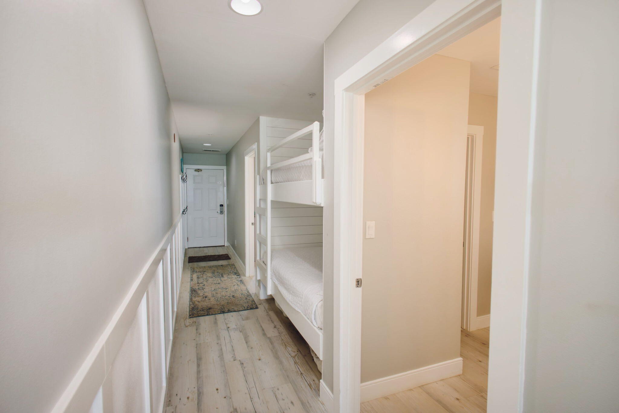 VERANDA CONDO - Residential