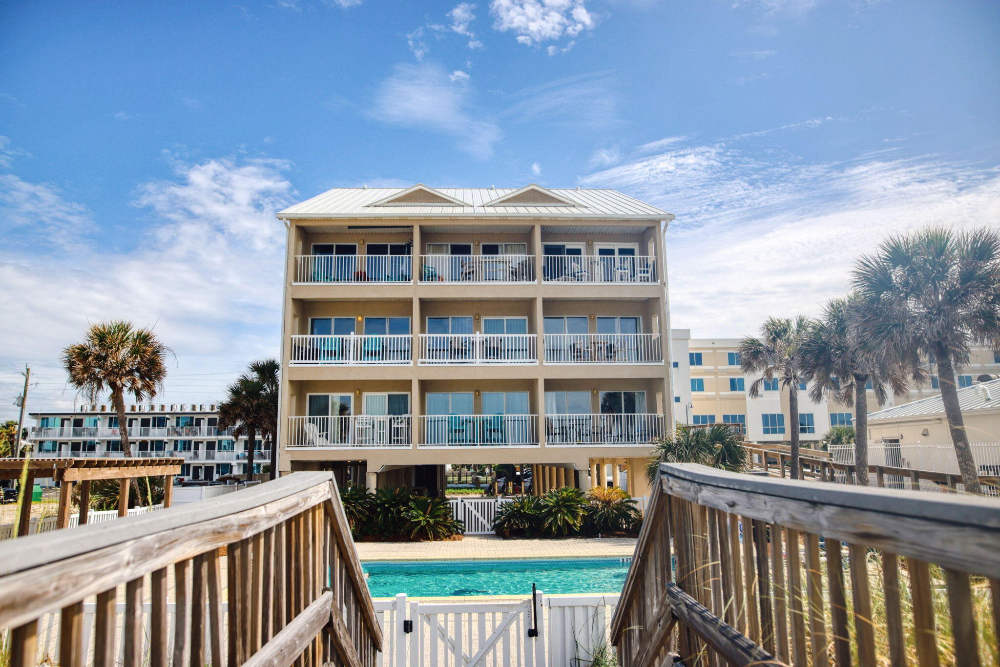 VERANDA CONDO - Residential