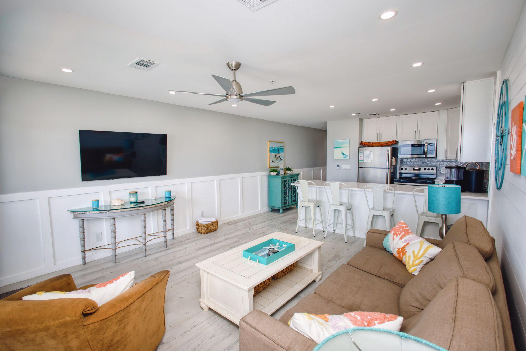 VERANDA CONDO - Residential