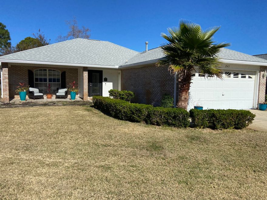 FABULOUS LOCATION  in the highly desirable neighborhood of Bayside- close to the beach, shopping, dining, and the bay!NEW ROOF 4/2023- Water Heater, Stainless steel appliances, counter tops/ backsplash and laminate flooring also in 2023. HVAC 2022. Open floor plan. Fenced yard, screened patio for outdoor enjoyment. Community pool, tennis courts, and bayside dock also adds to your quality of life!