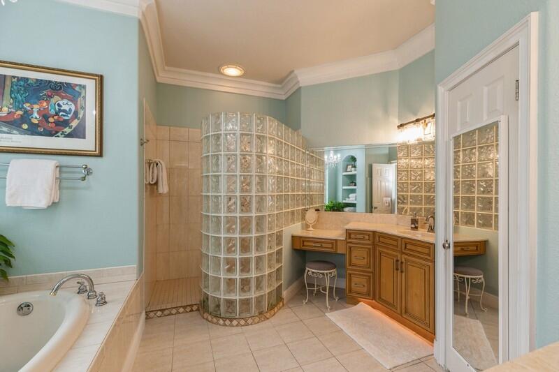 PELICAN BAY S/D - Residential