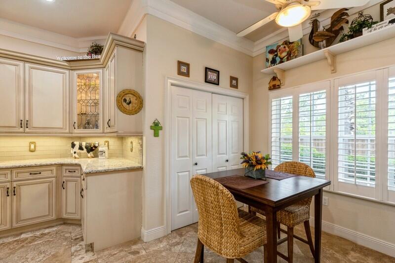 PELICAN BAY S/D - Residential