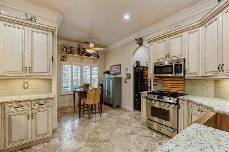 PELICAN BAY S/D - Residential
