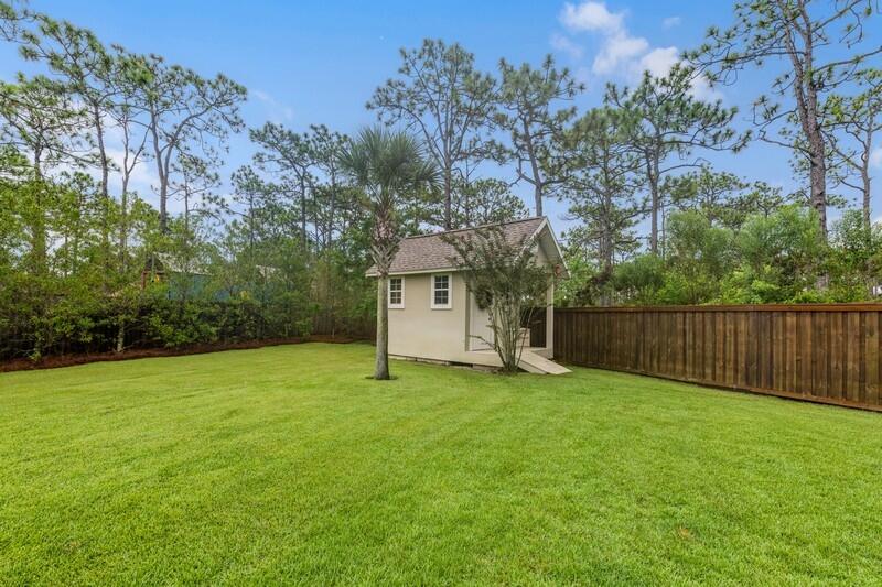PELICAN BAY S/D - Residential