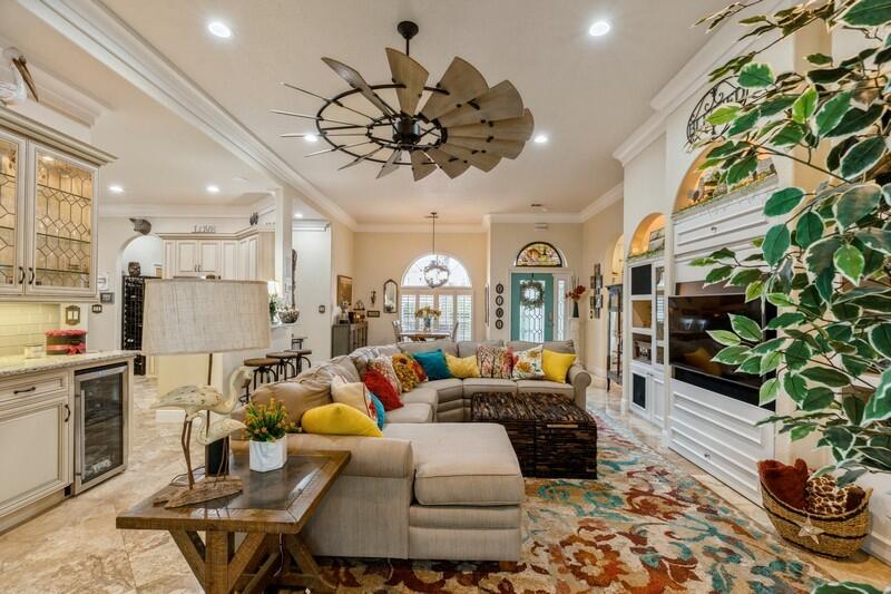 PELICAN BAY S/D - Residential
