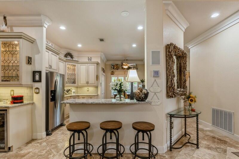 PELICAN BAY S/D - Residential