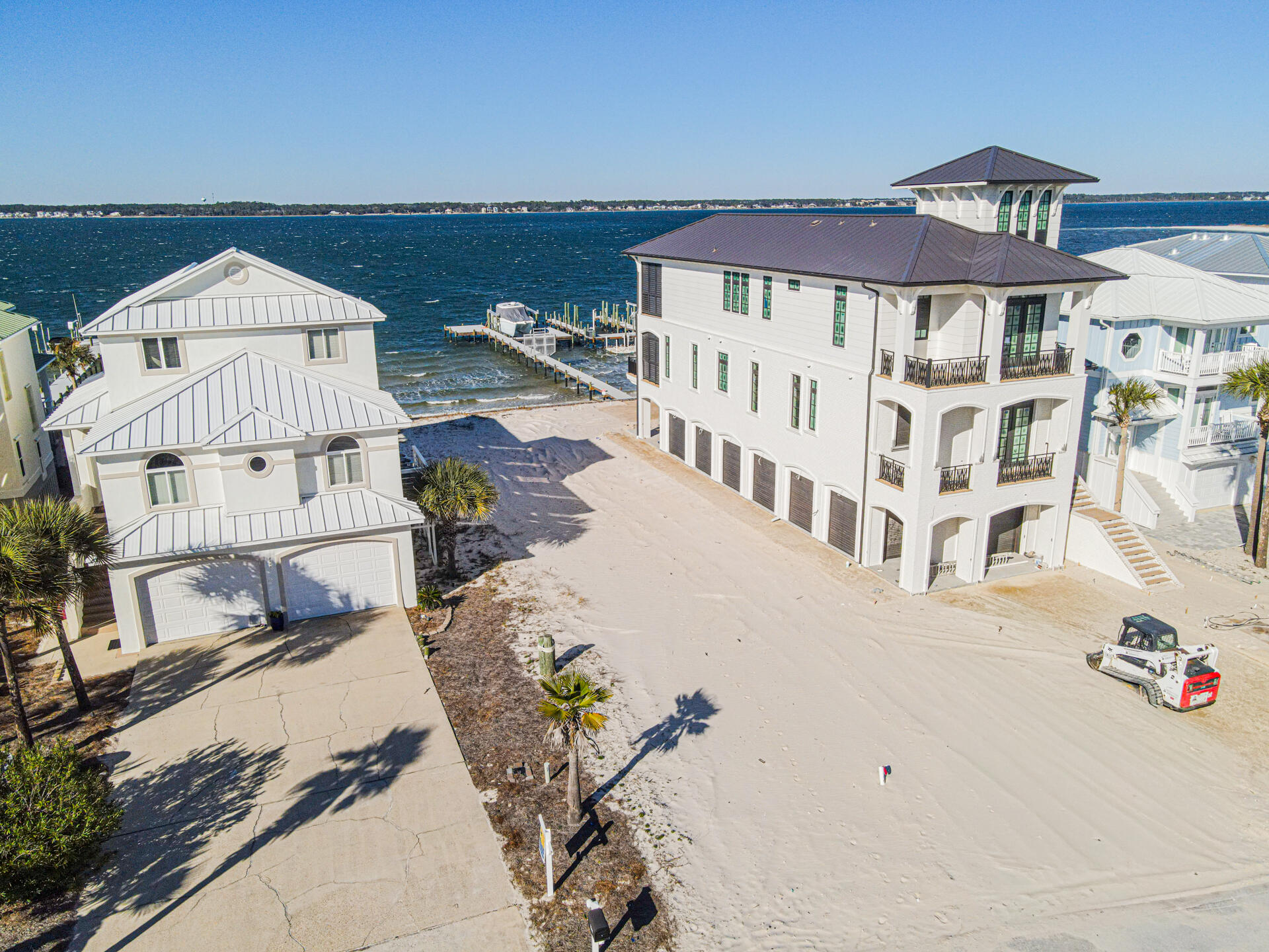 GRAND NAVARRE - Land