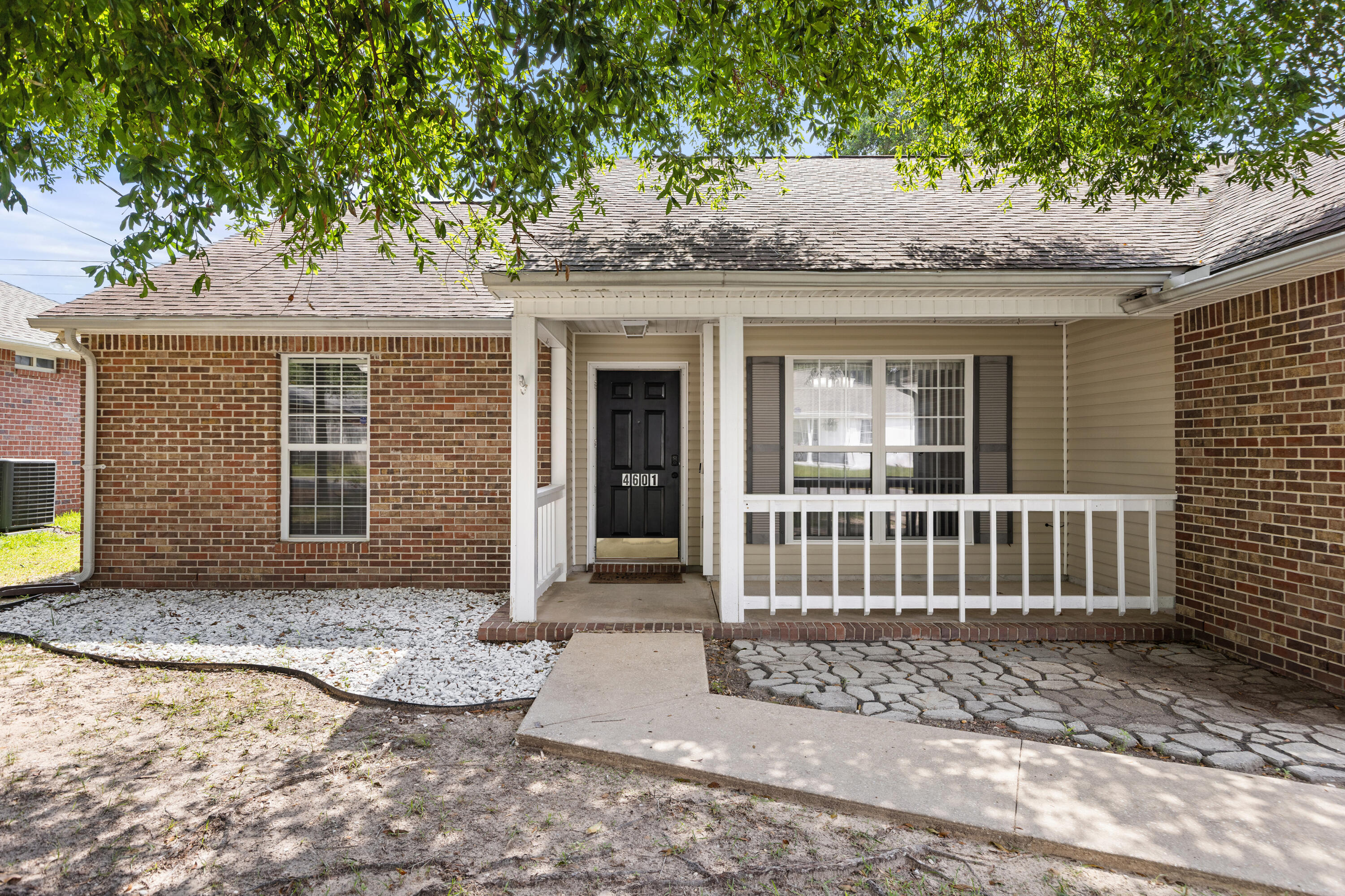 PINNACLE POINT - Residential
