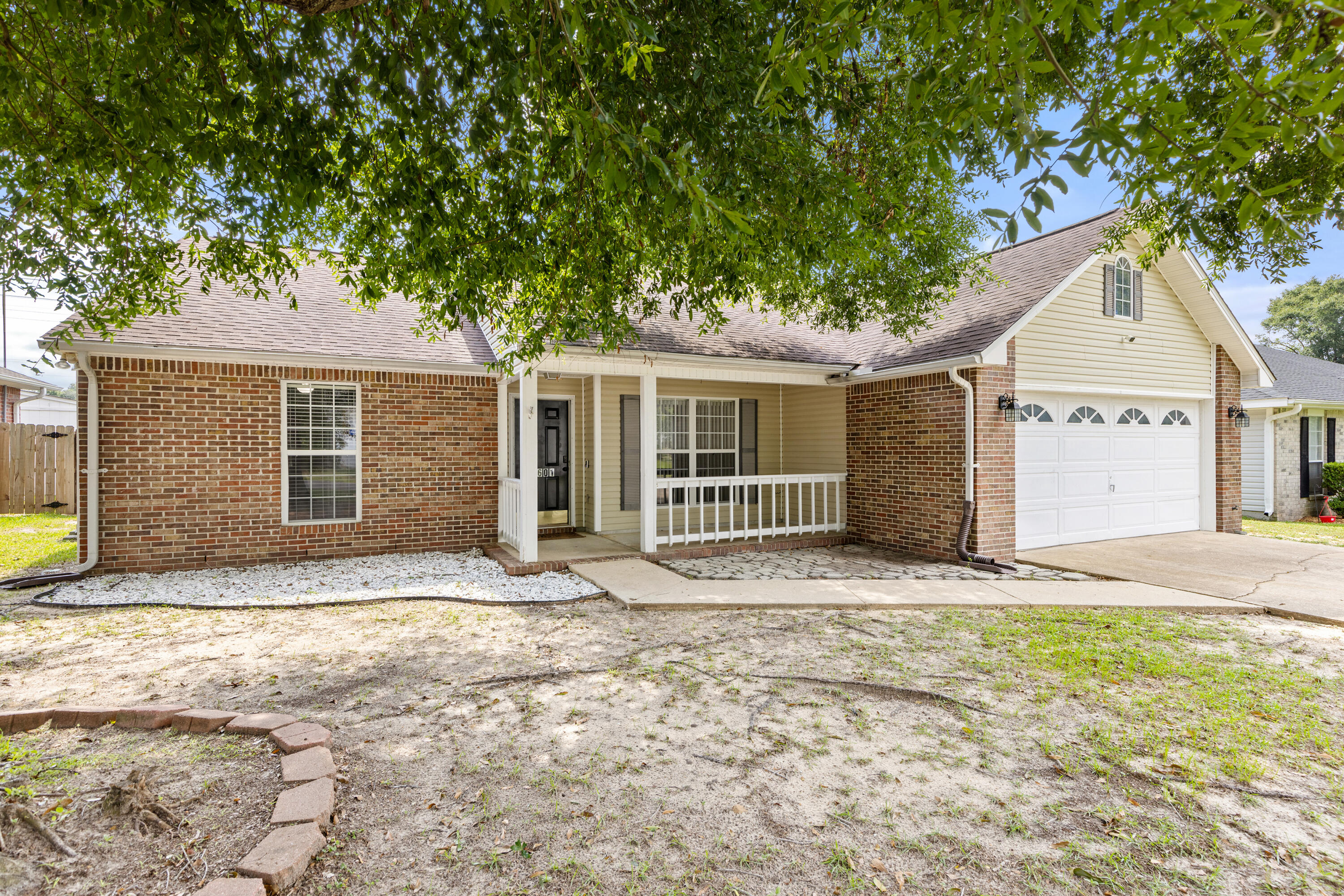 PINNACLE POINT - Residential