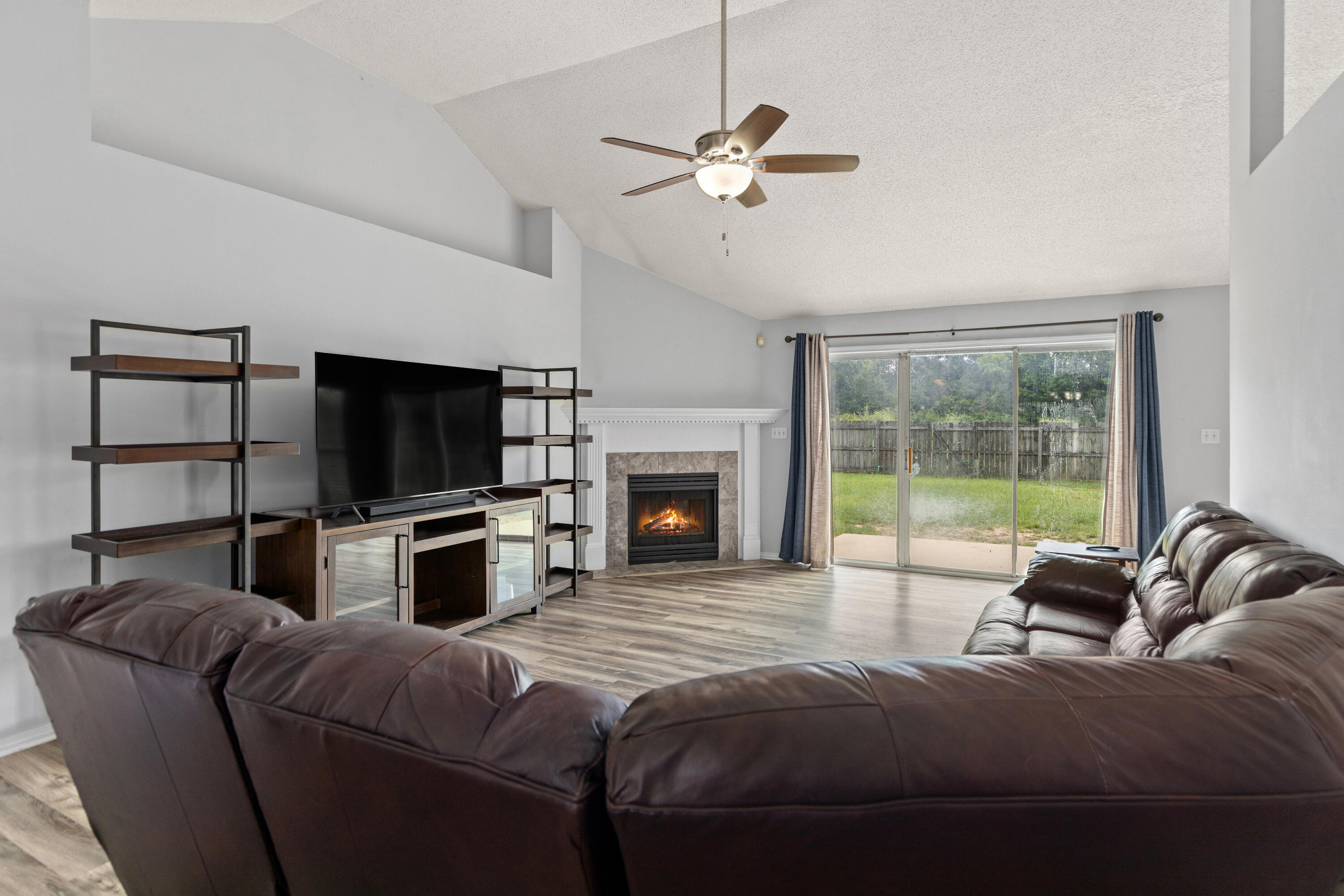 PINNACLE POINT - Residential