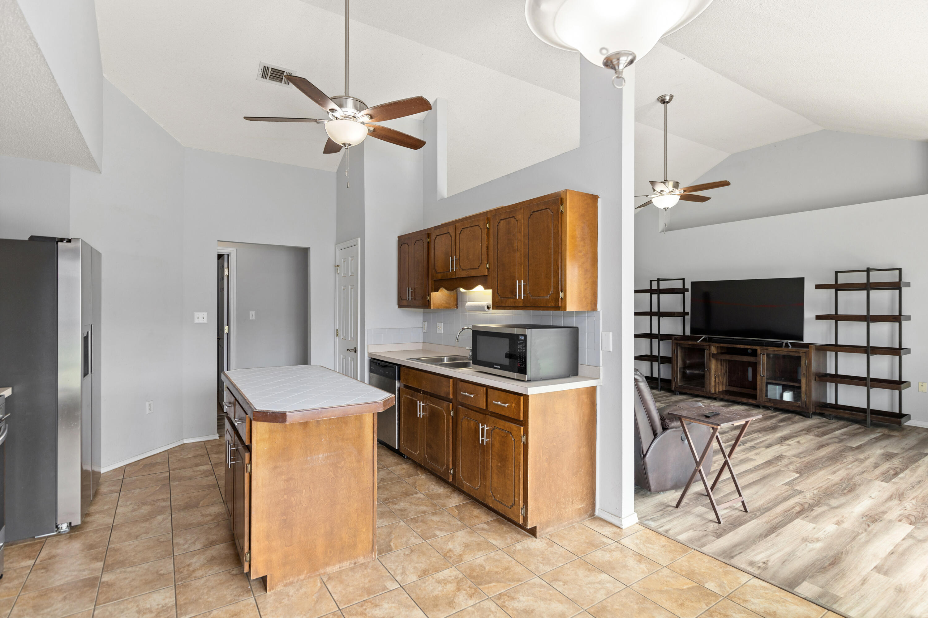 PINNACLE POINT - Residential