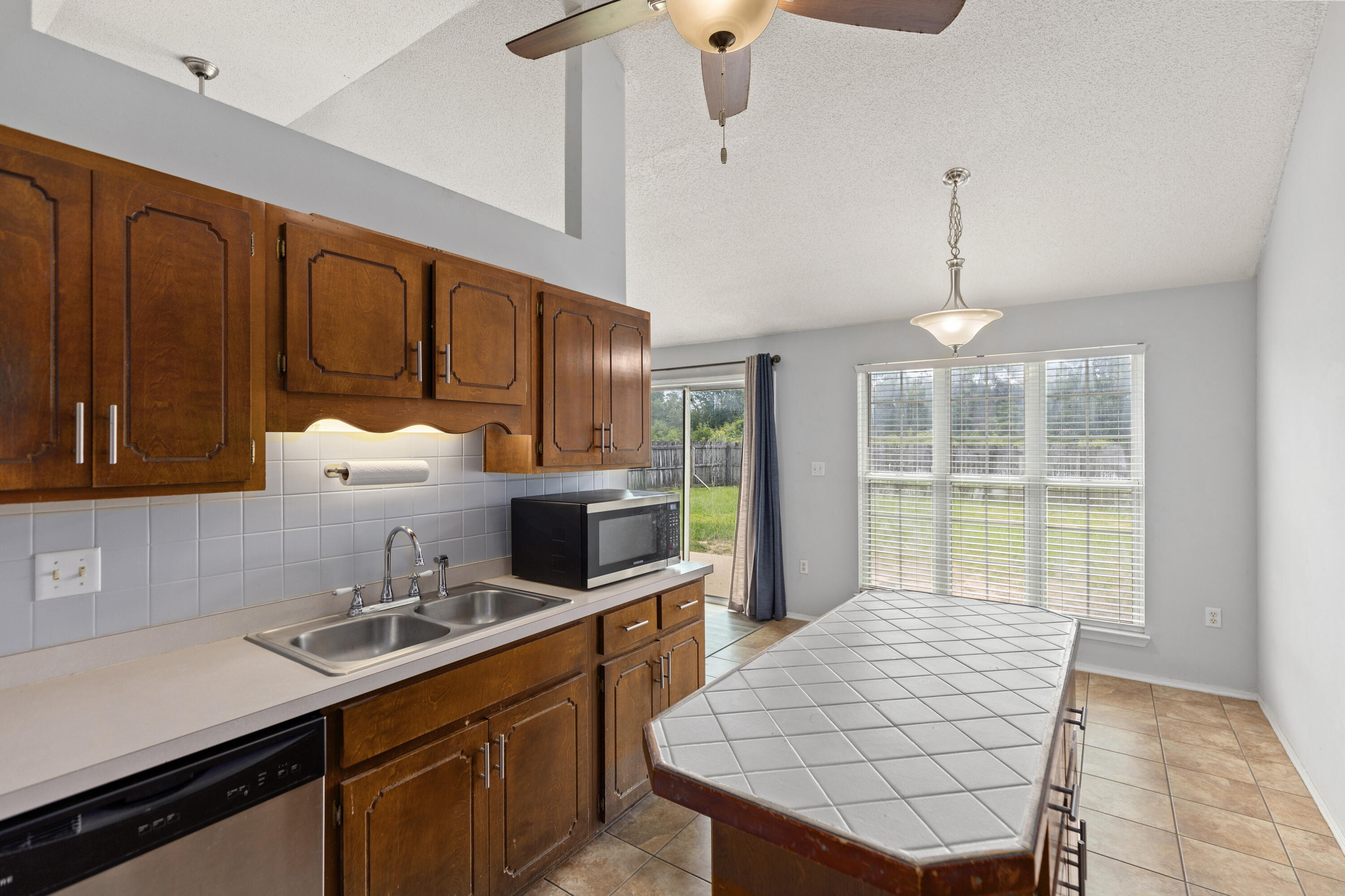 PINNACLE POINT - Residential