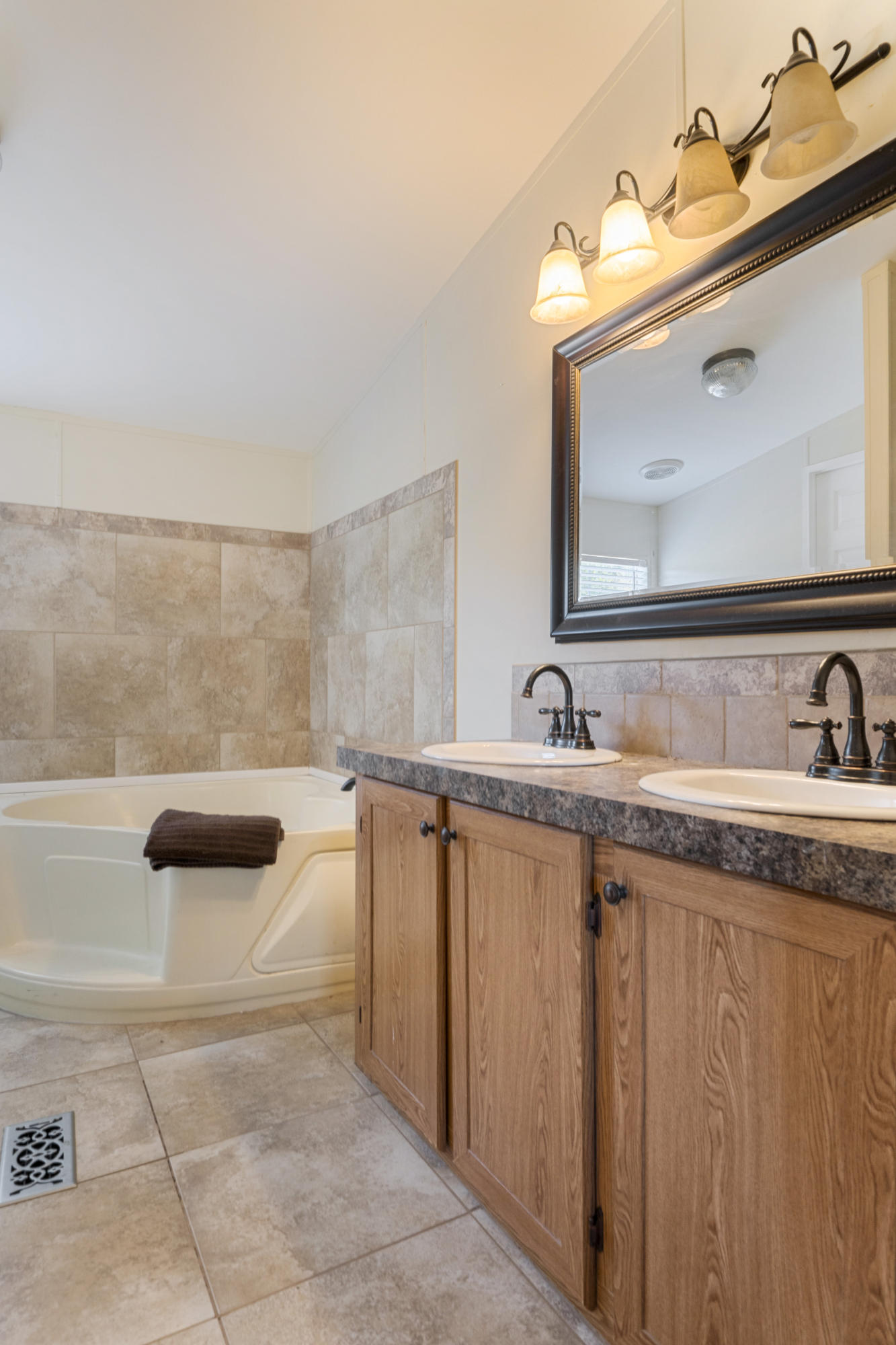 HARVESTERS - Residential