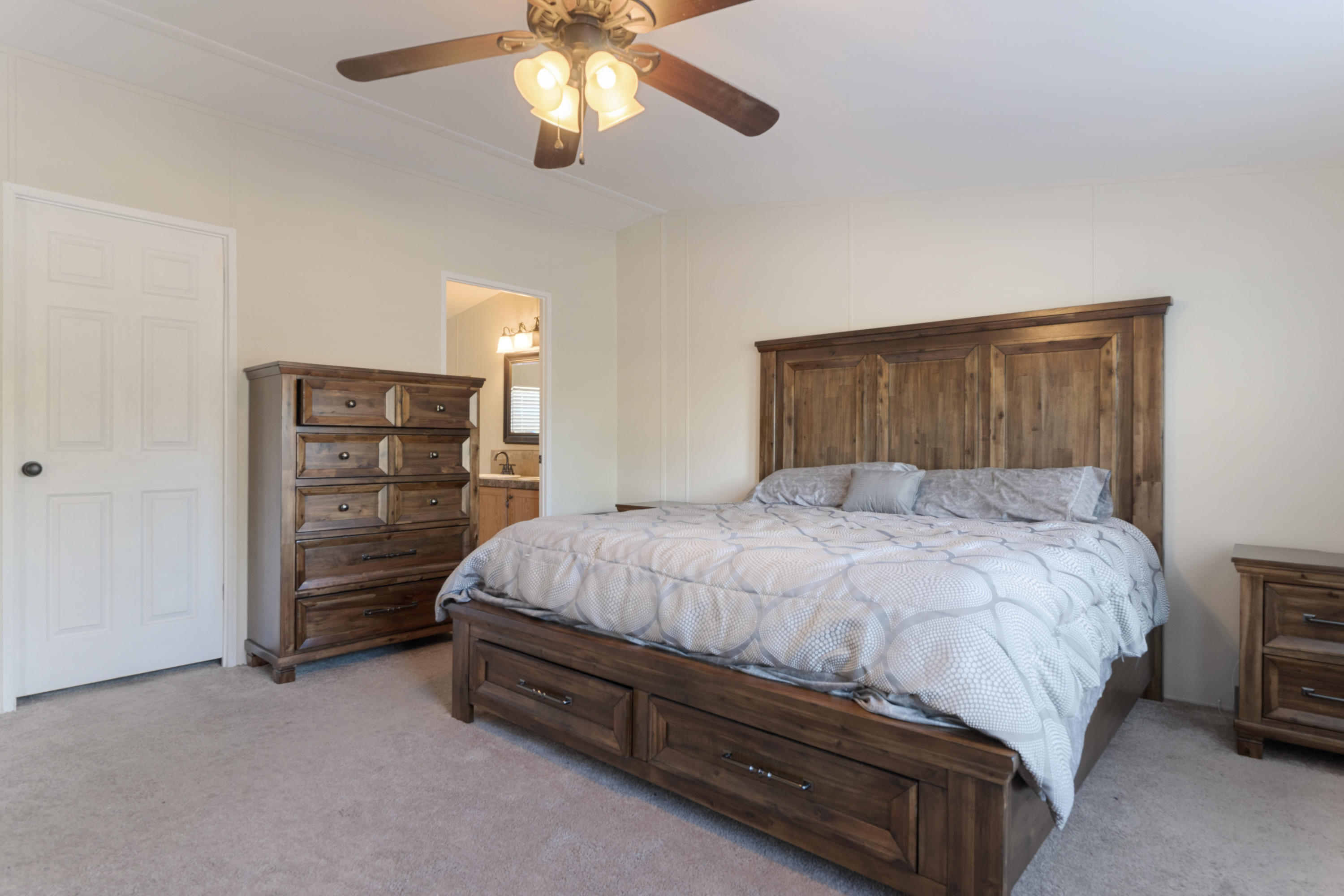 HARVESTERS - Residential