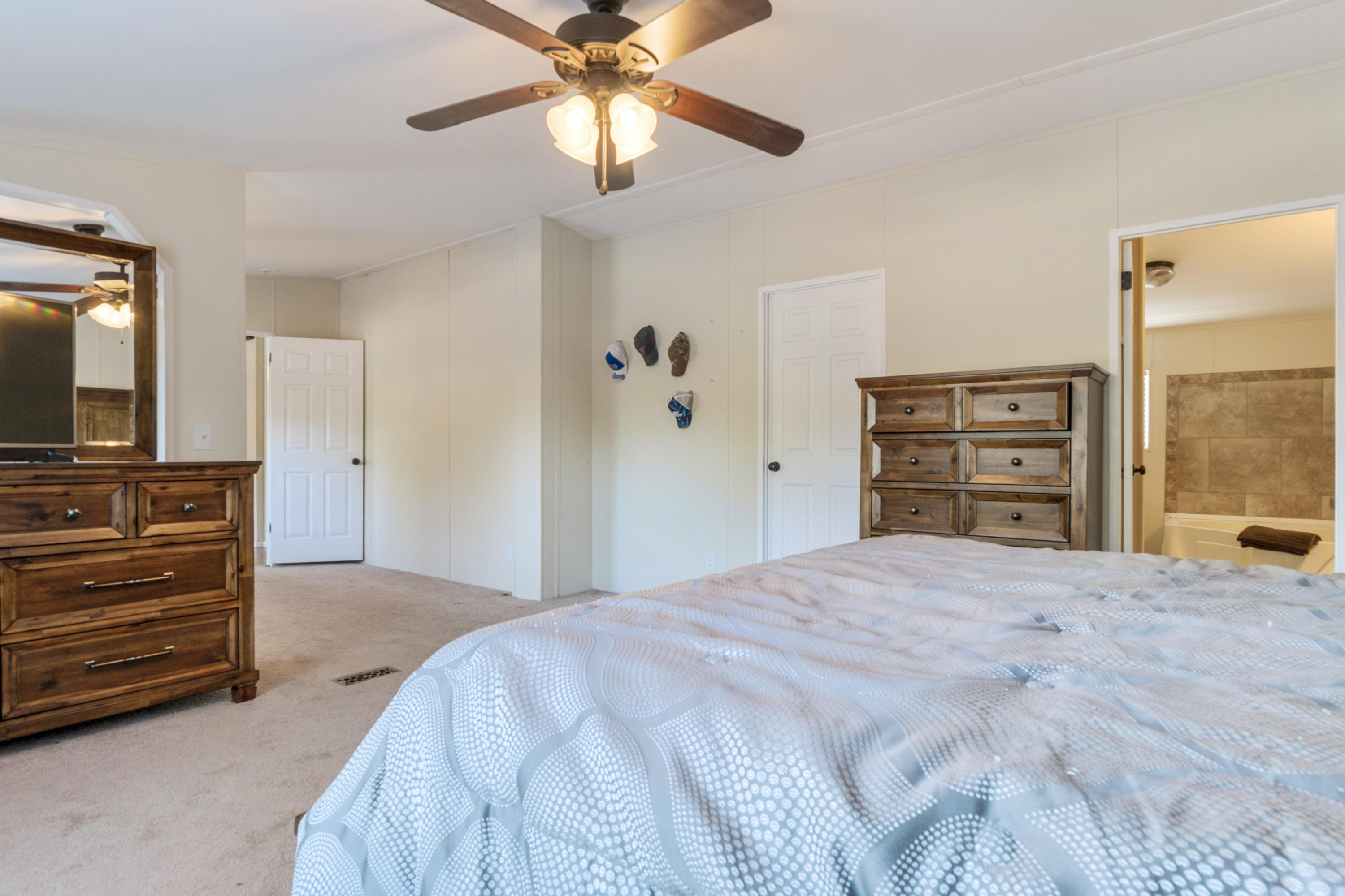 HARVESTERS - Residential