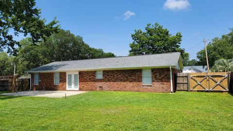 A home in Navarre