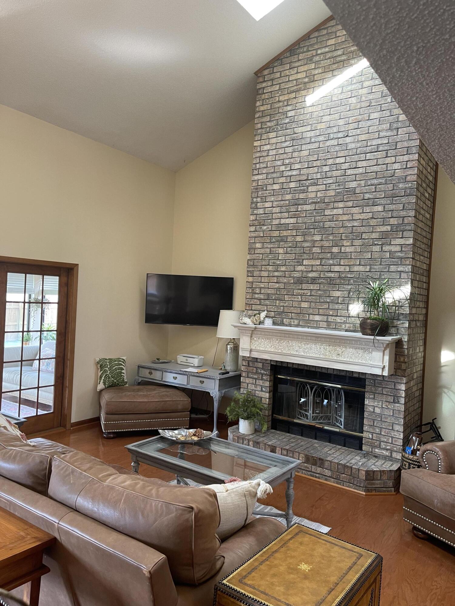 ROCKYWOOD PH 3 - Residential