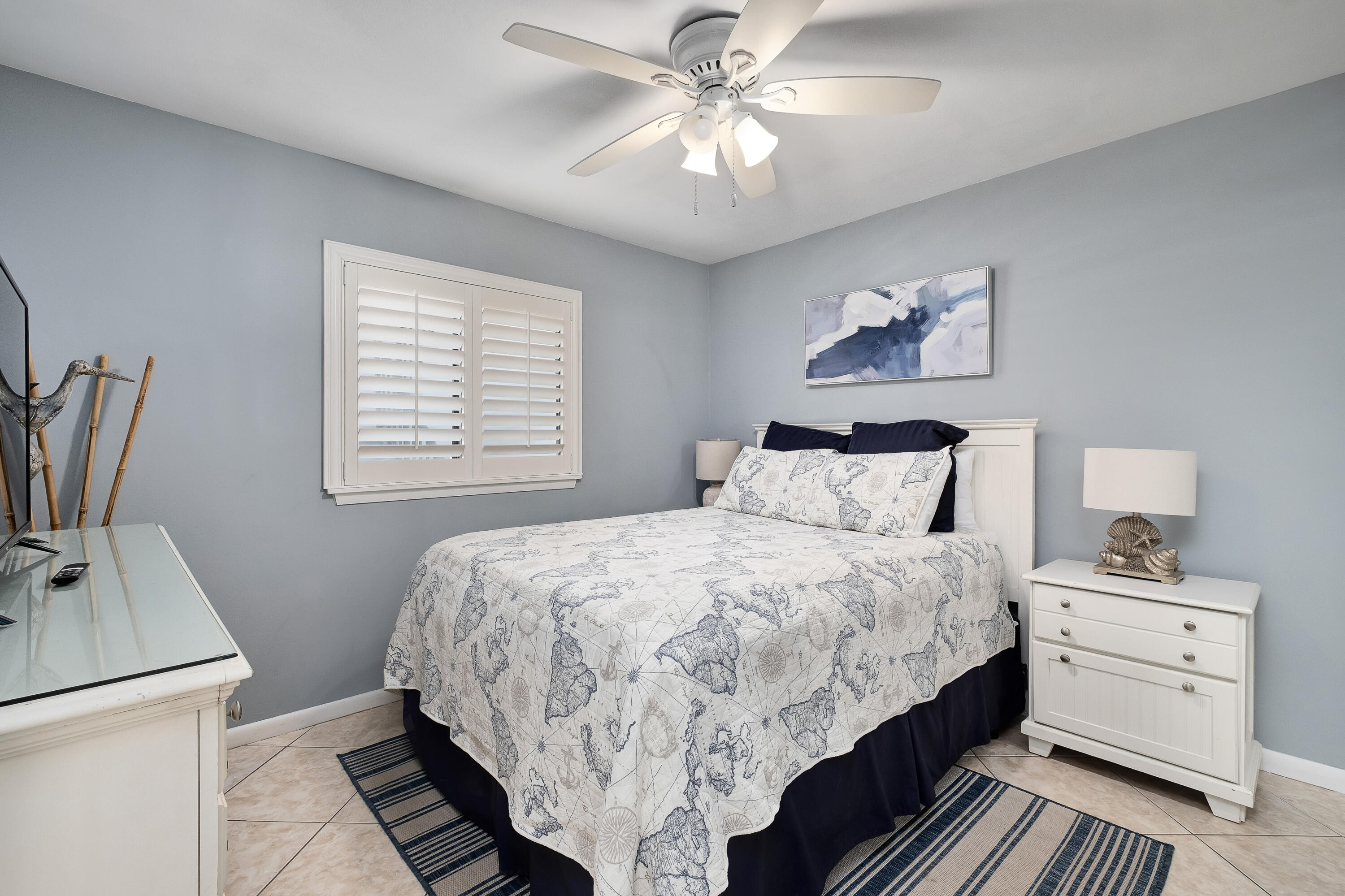 ONE SEAGROVE PLACE CONDO - Residential