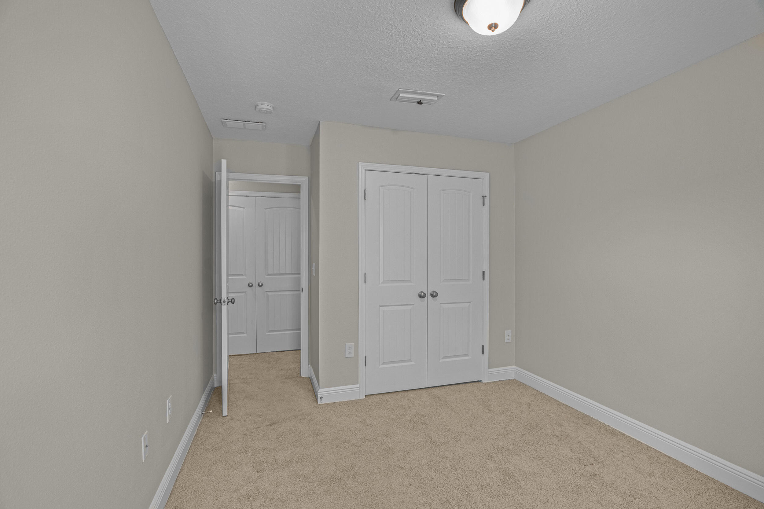 RESERVE POINTE - Residential