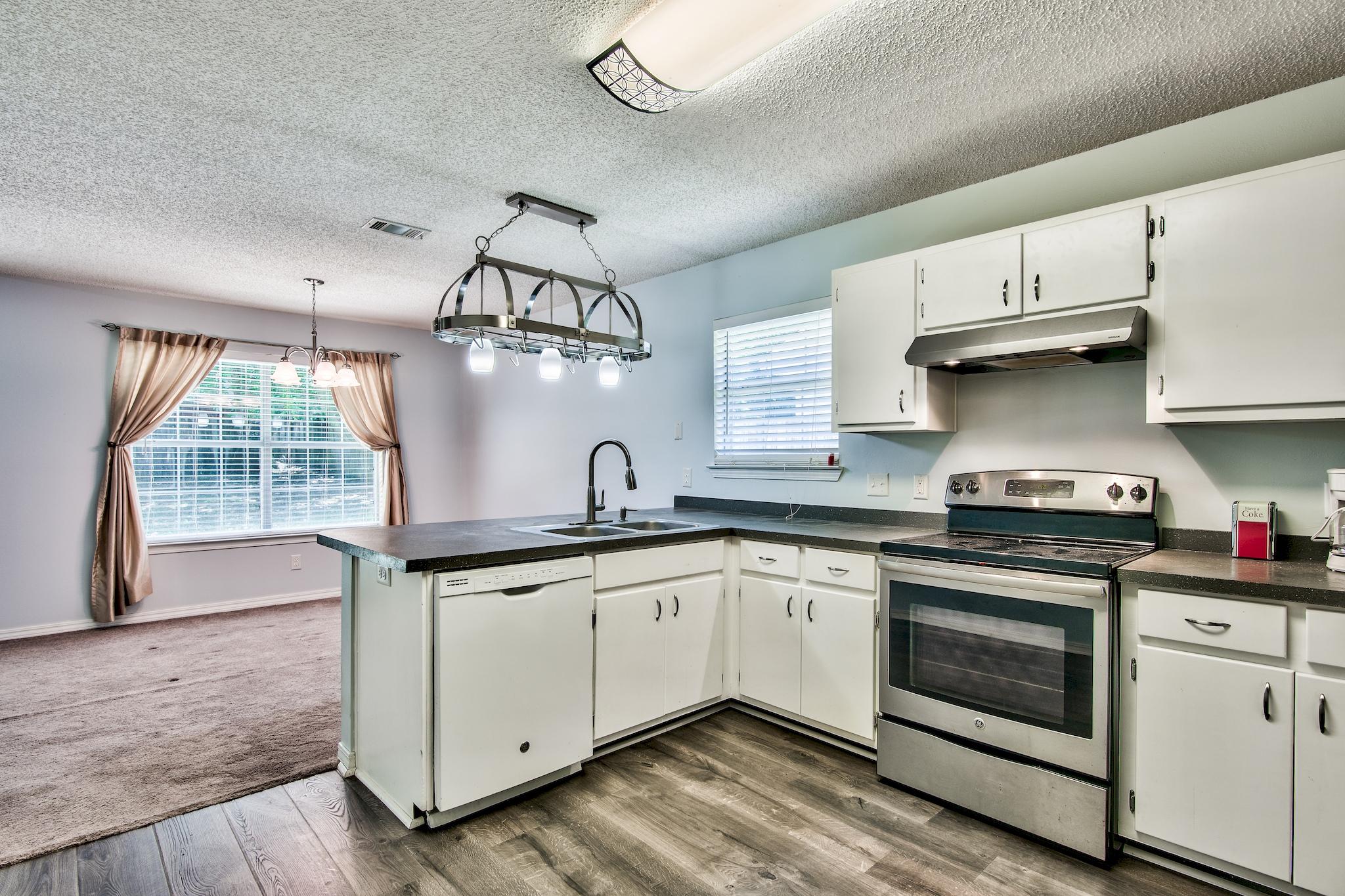 KINGS CROSSING PH 2 - Residential