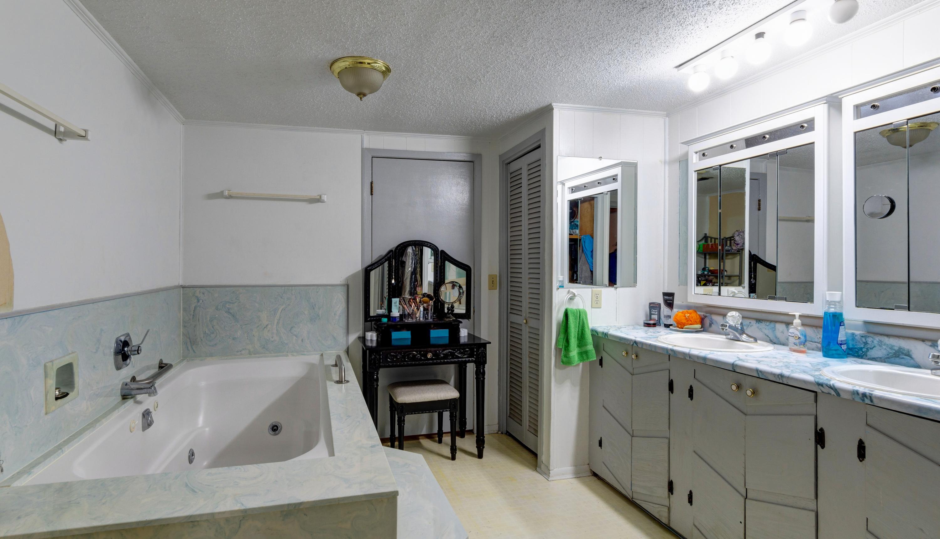 FIELD S/D - Residential