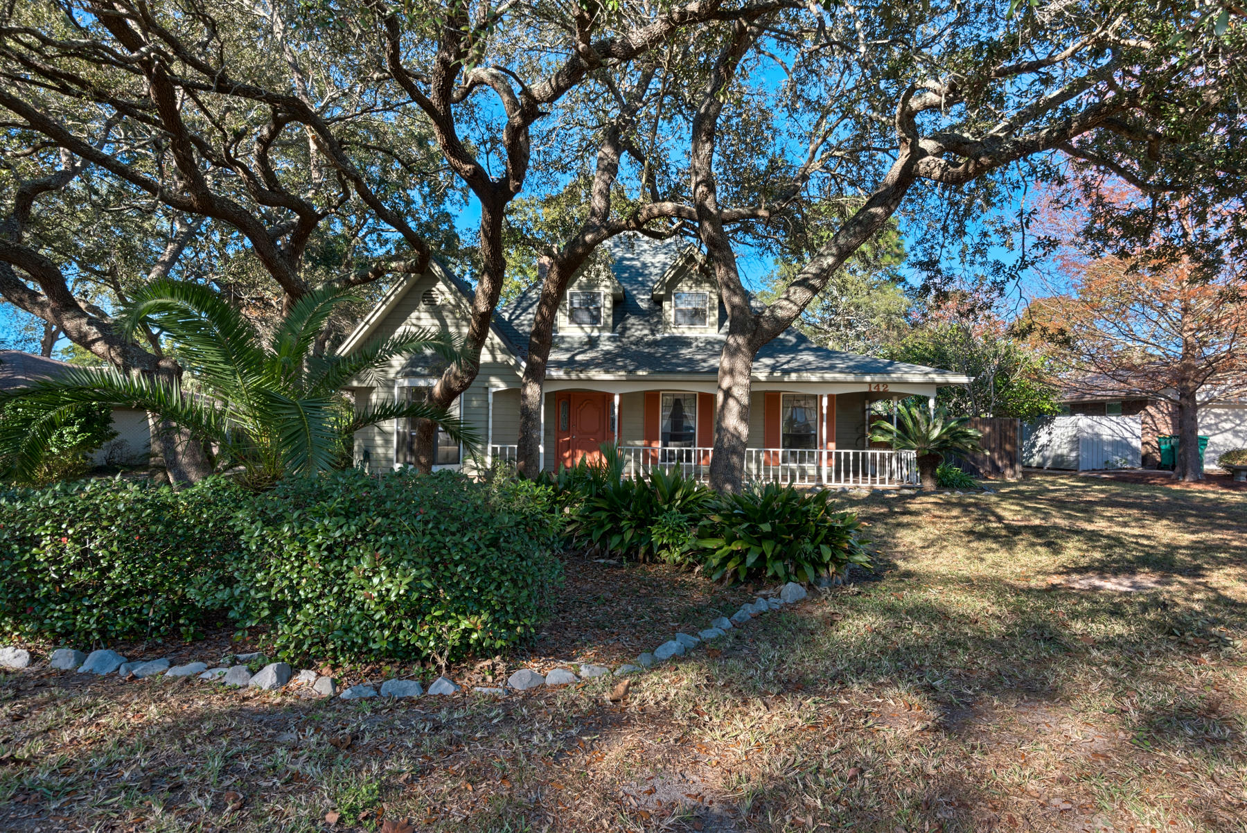RAINTREE ESTATES - Residential