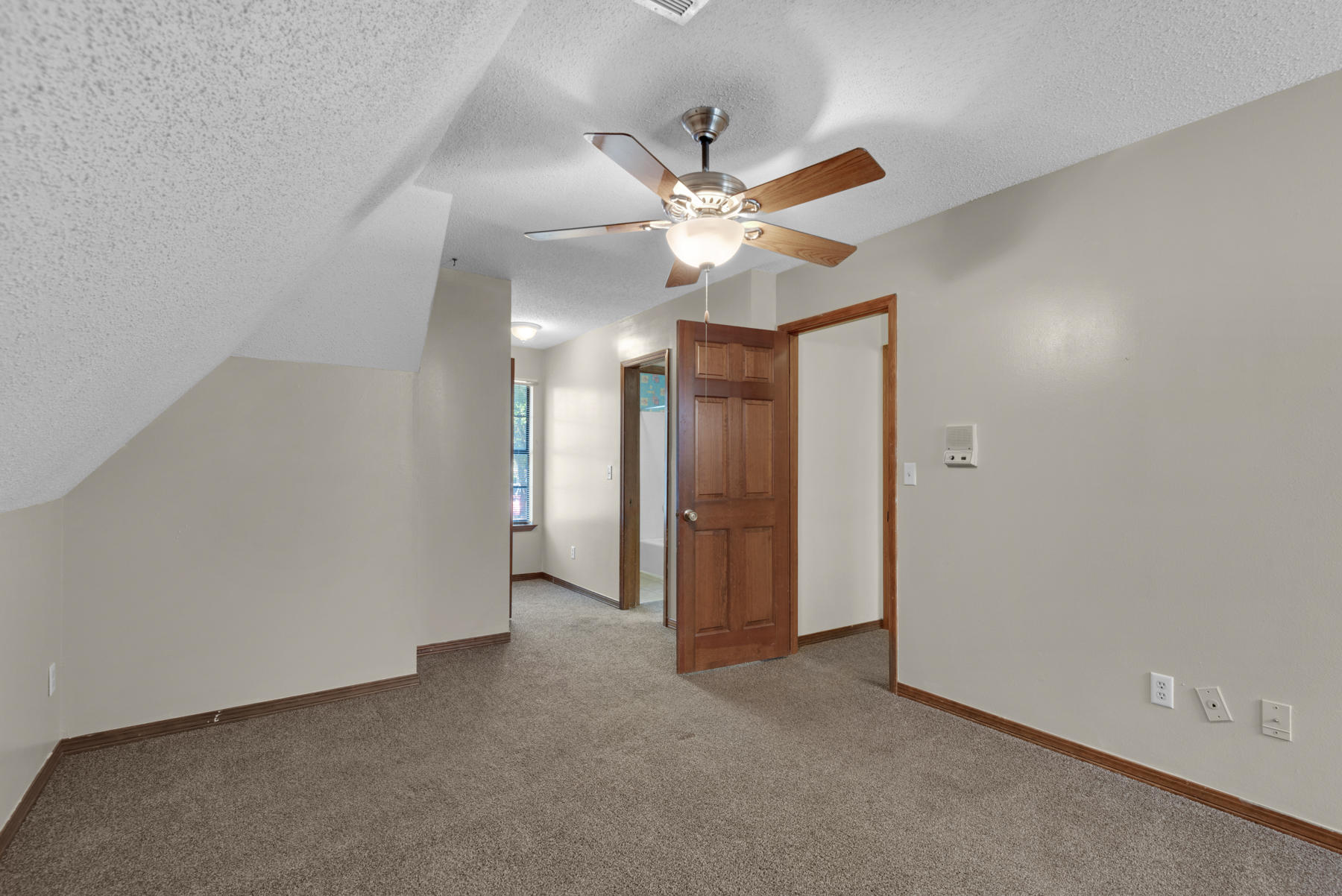 RAINTREE ESTATES - Residential