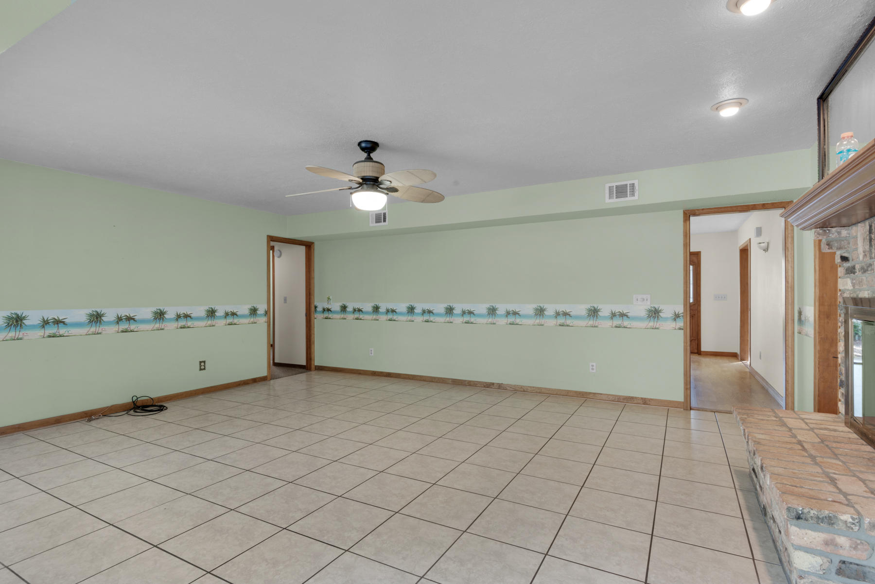 RAINTREE ESTATES - Residential