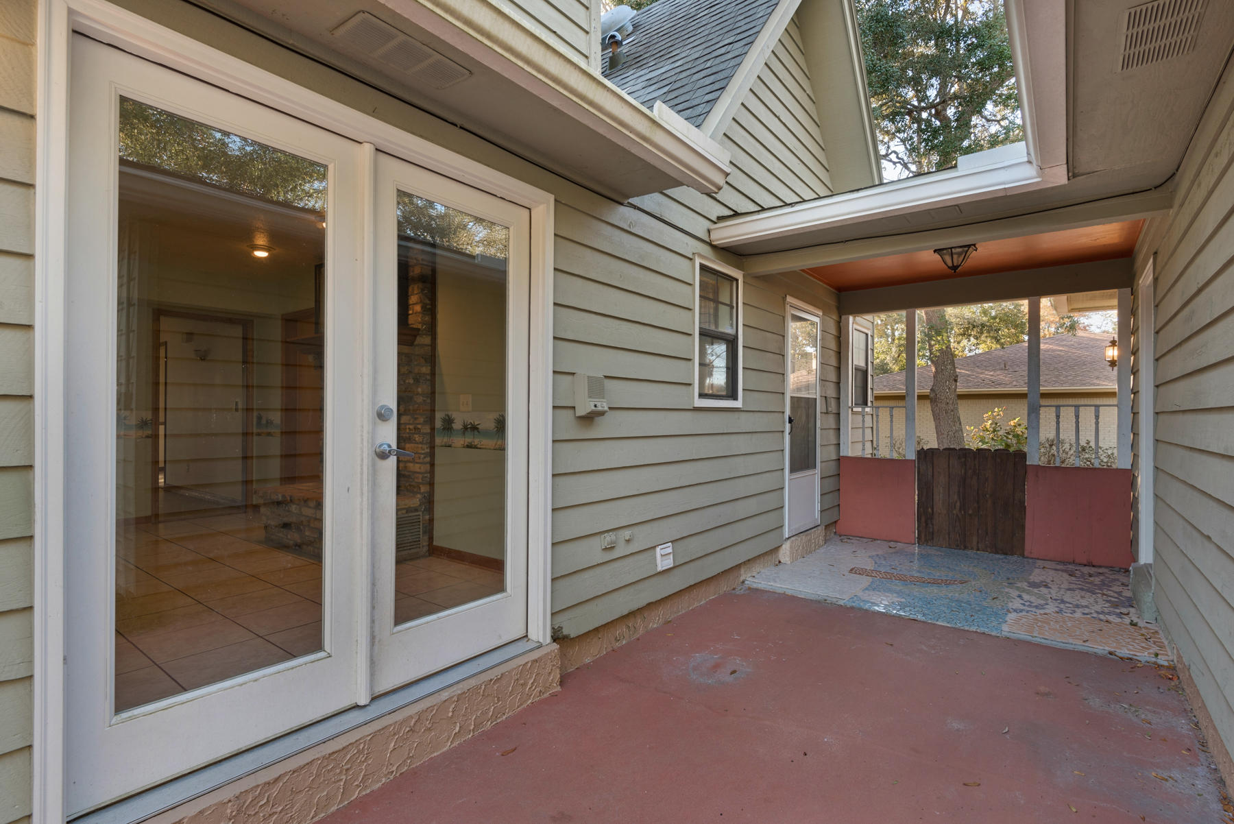 RAINTREE ESTATES - Residential