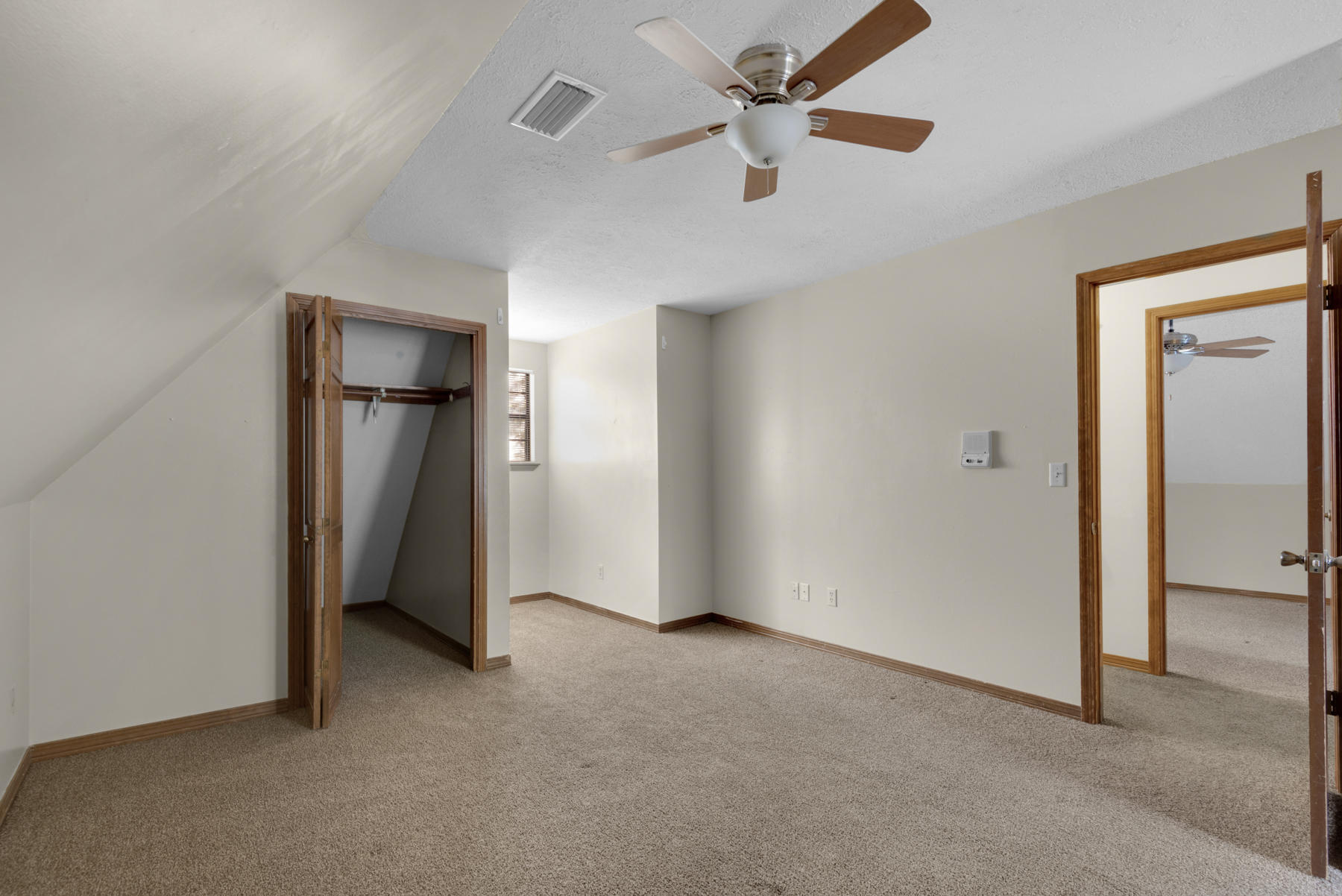 RAINTREE ESTATES - Residential