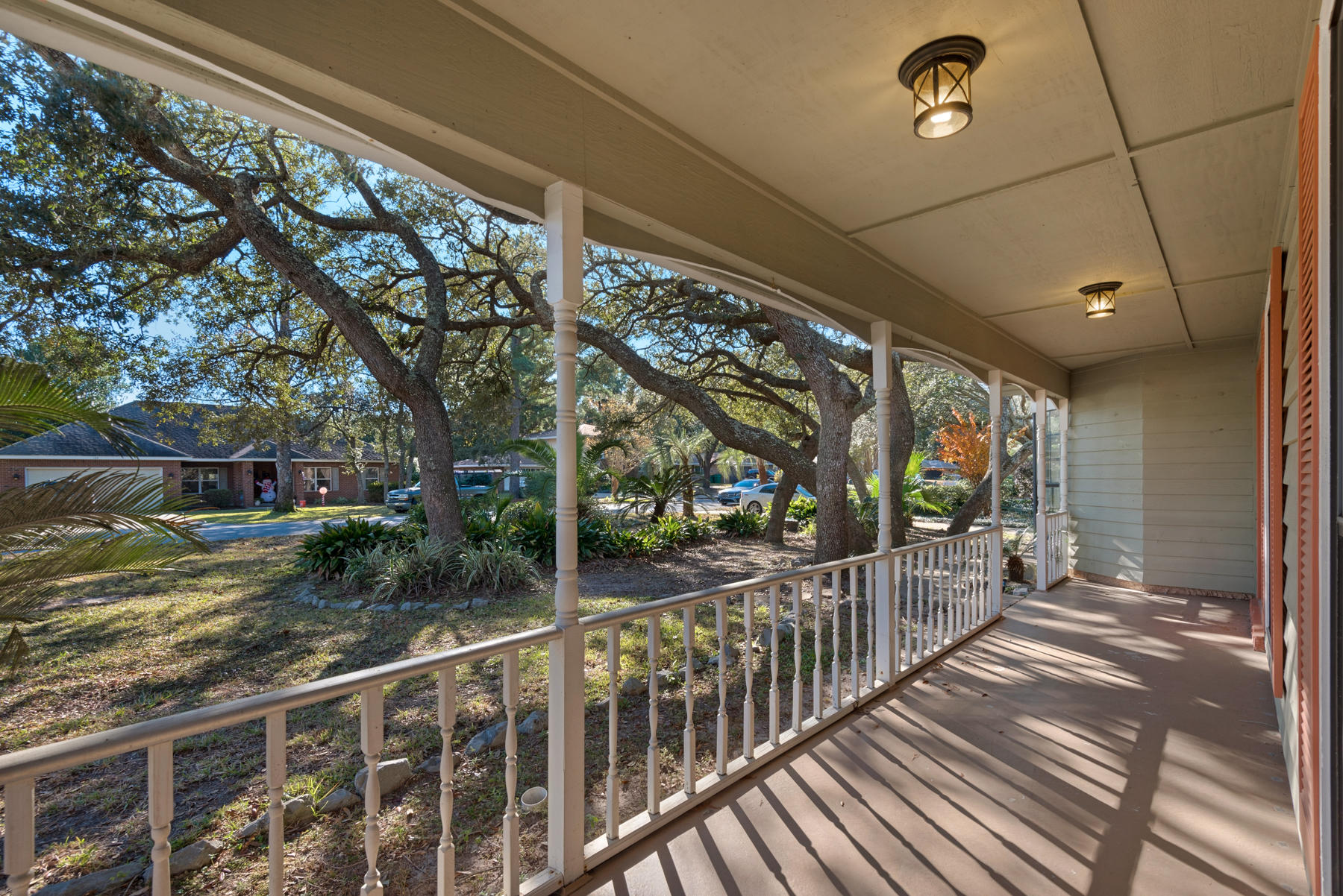 RAINTREE ESTATES - Residential