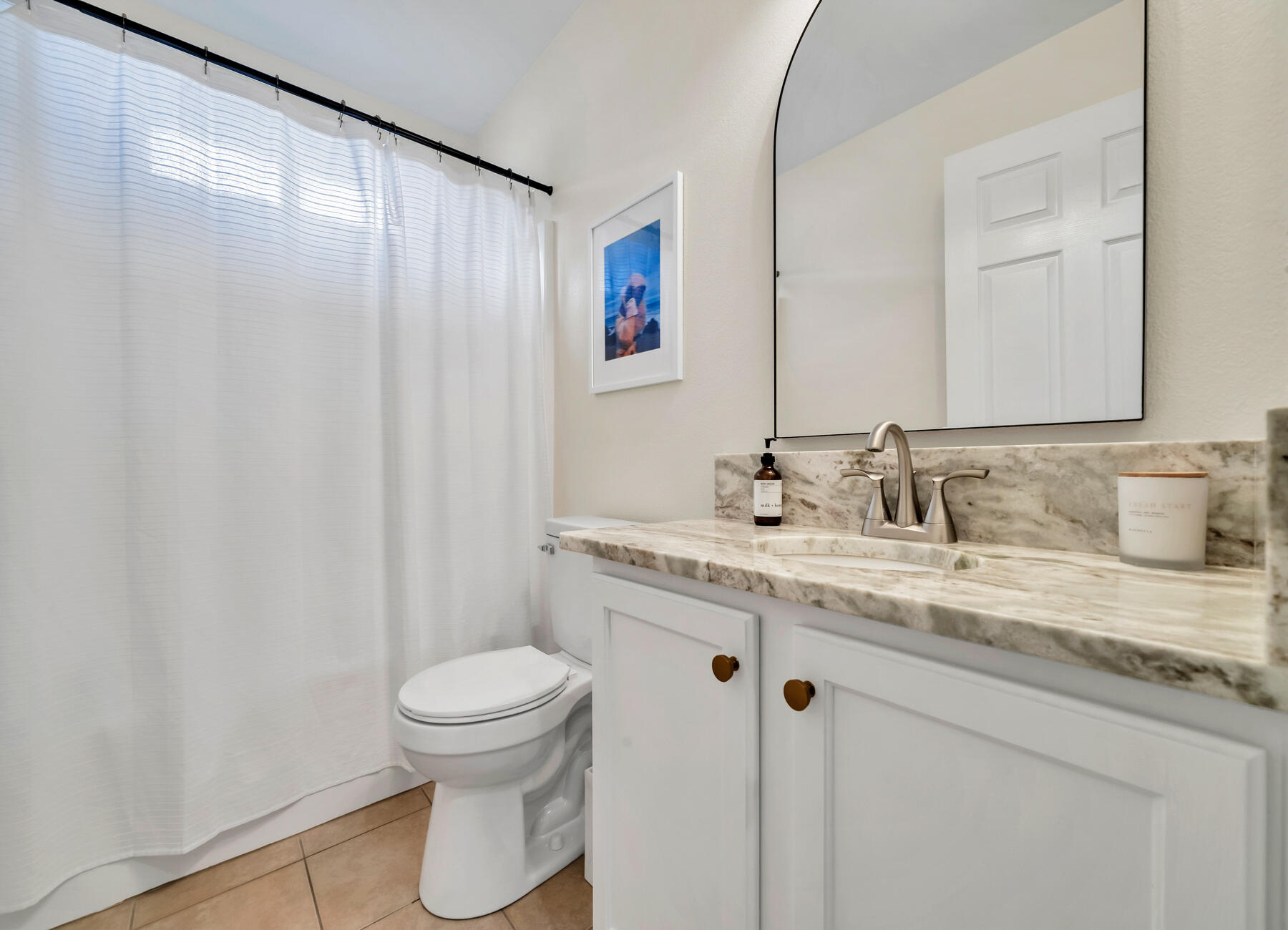 HOLLEY BY THE SEA - Residential