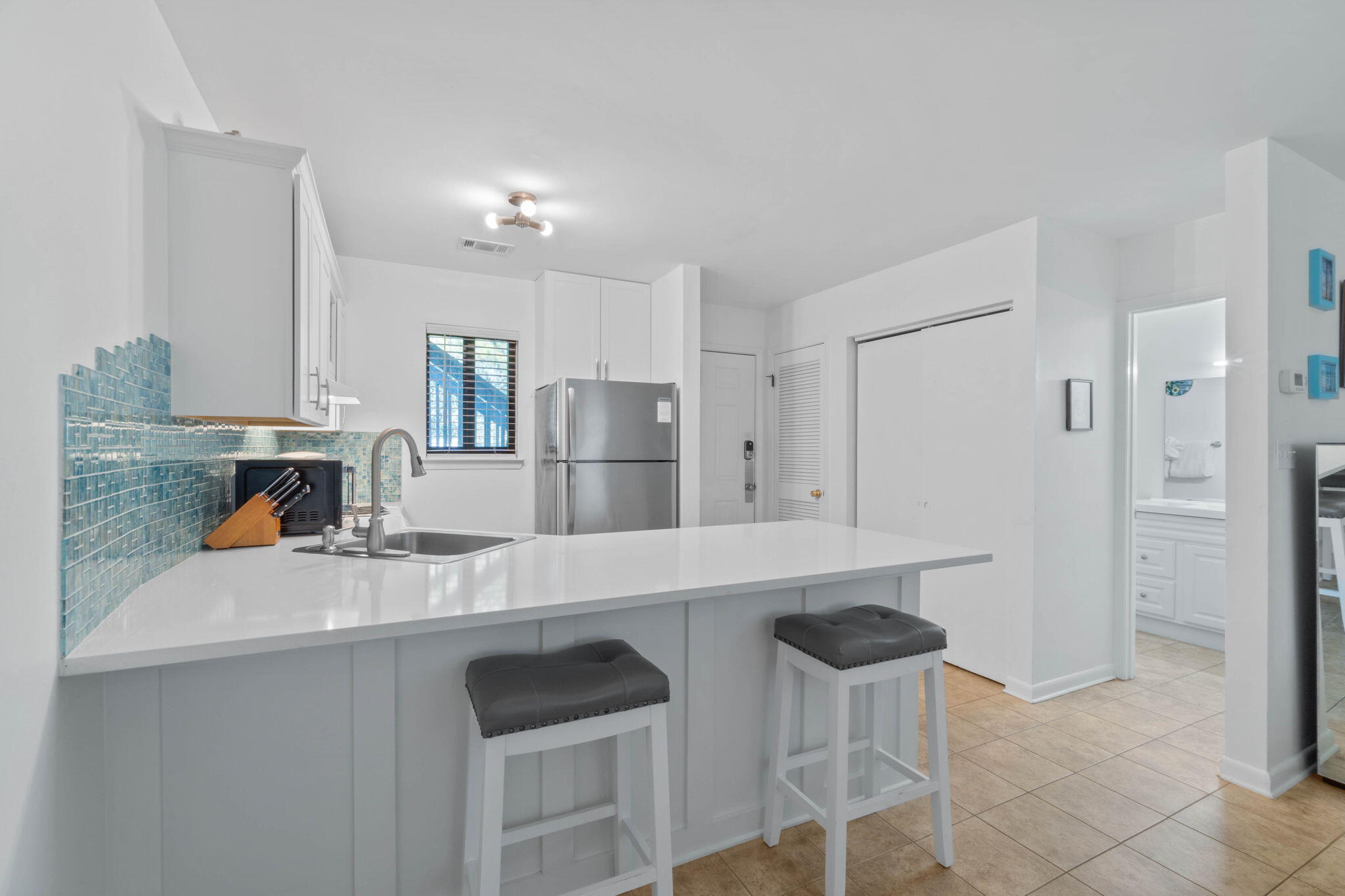 HIDDEN BEACH VILLAS CONDO - Residential