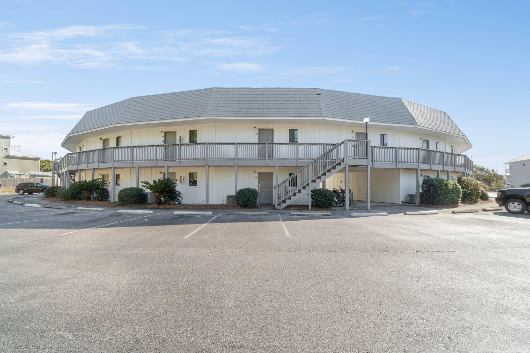 HIDDEN BEACH VILLAS CONDO - Residential